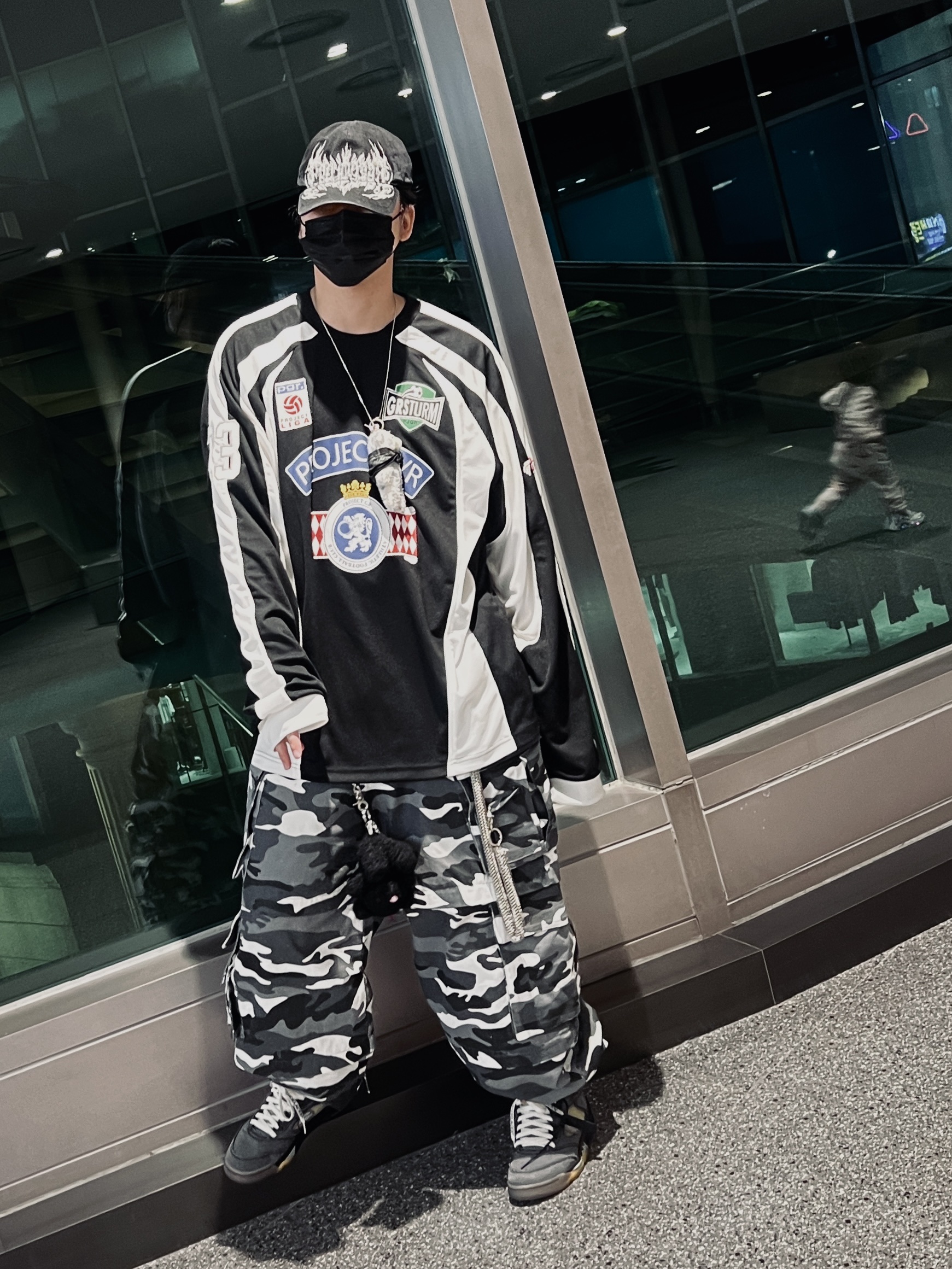 Project G/R Long Sleeve Football Jersey Black, Project G/R Metalic Logo Cap Black 착용 스타일 - 3