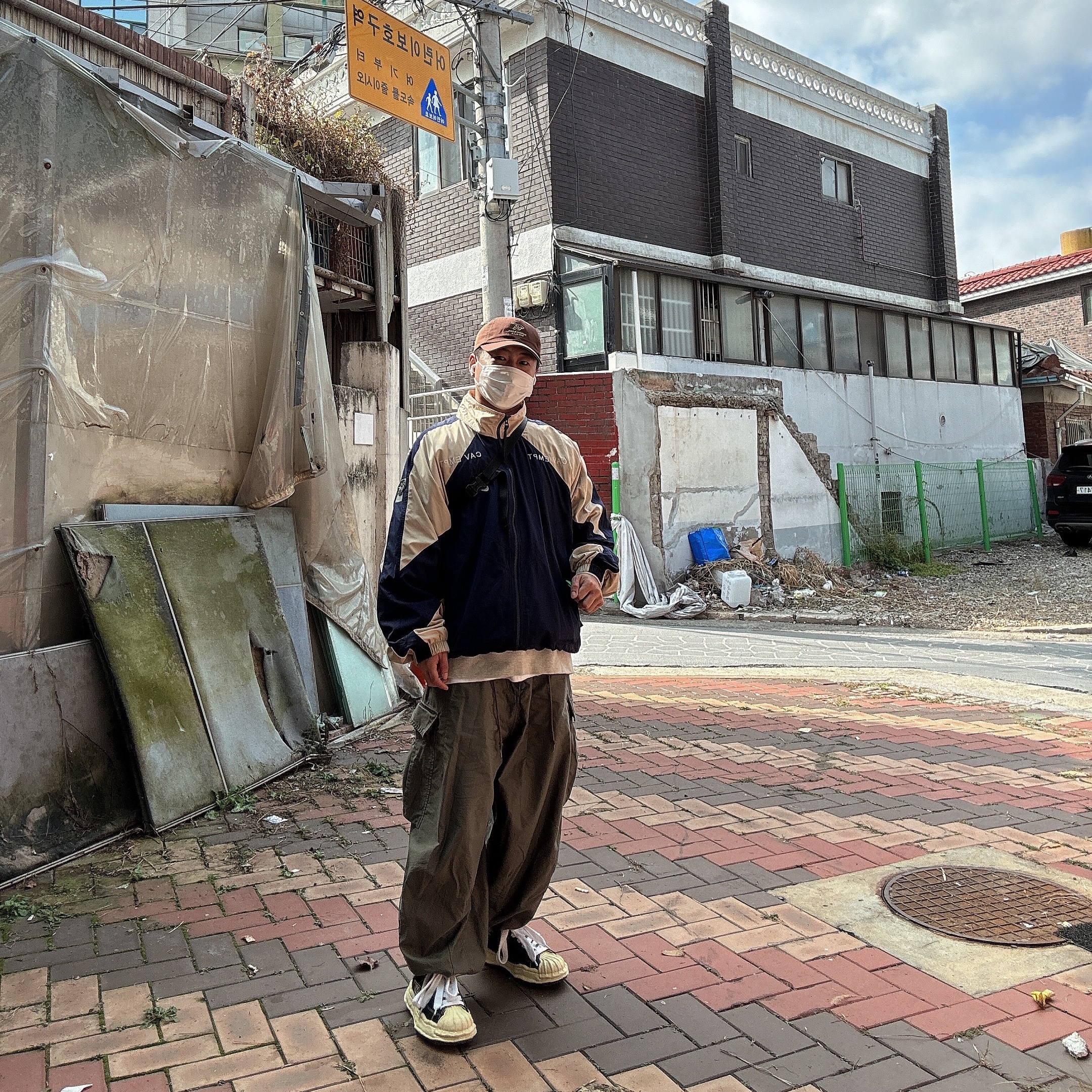 Nike x Cav Empt Track Jacket Navy, Needles H.D. BDU Pants Olive 착용 스타일