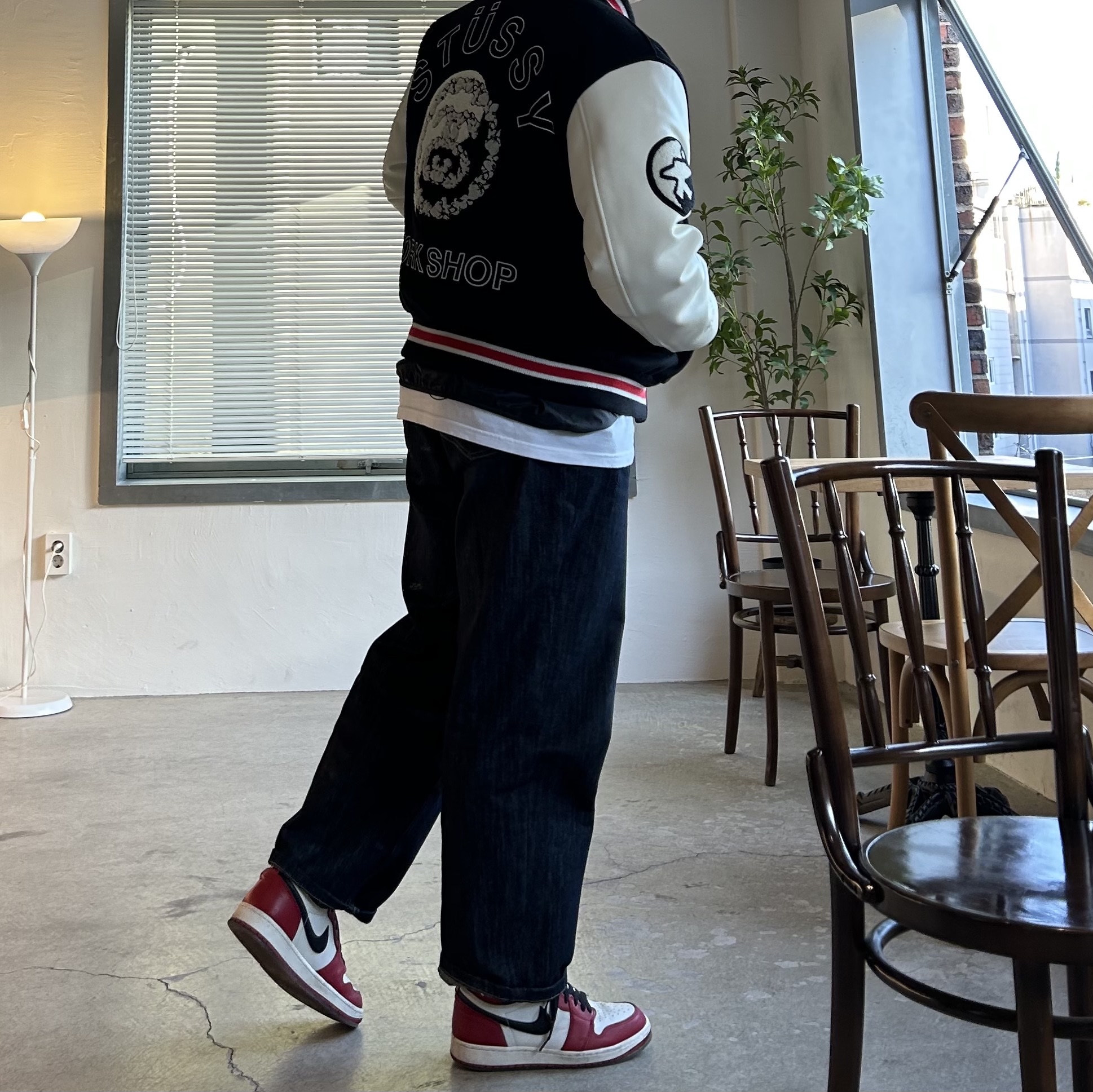 Stussy x Our Legacy x Denim Tears TTL Varsity Jacket Black, Stussy x Takahiromiyashita The Soloist 40 WT T-Shirt 착용 스타일 - 3