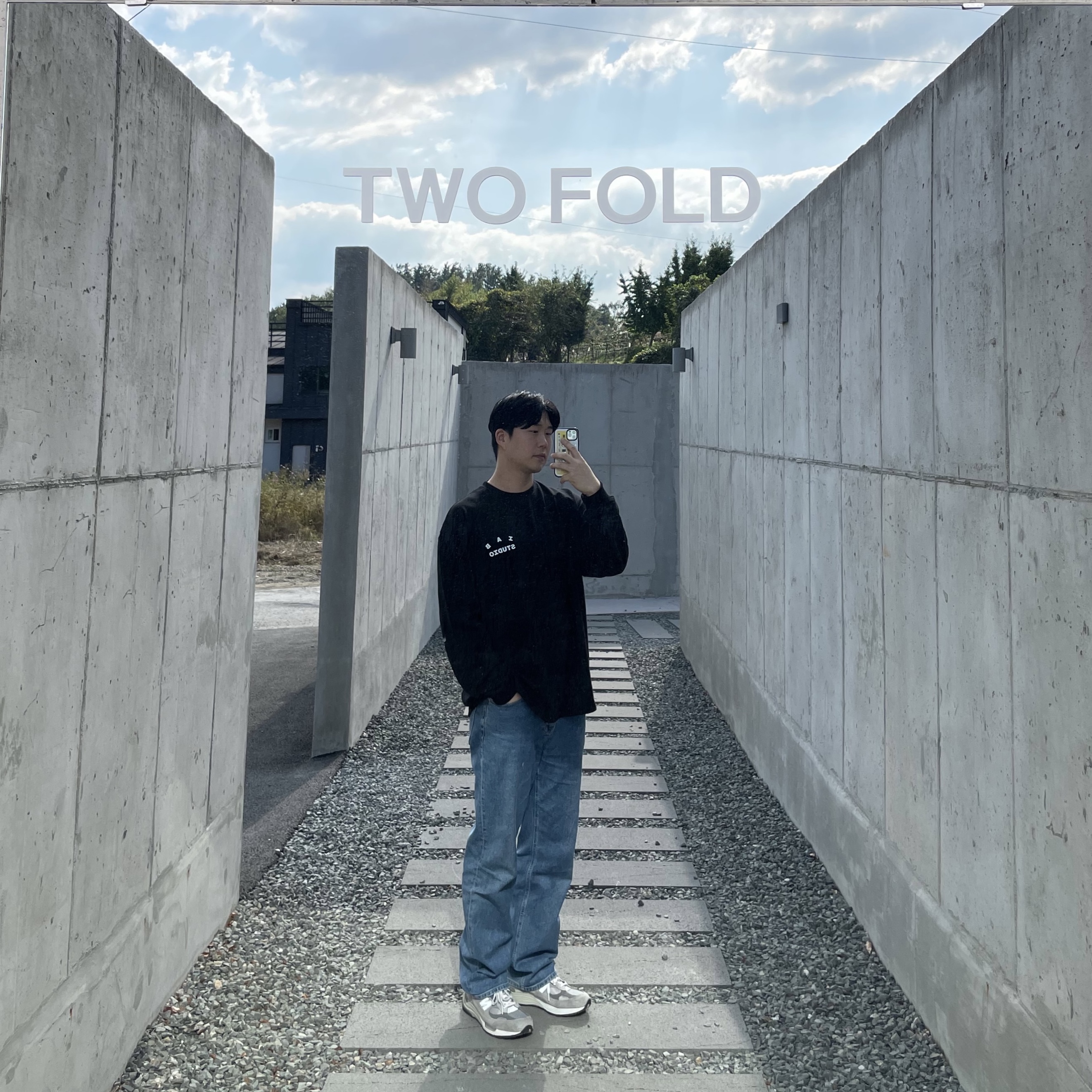IAB Studio Long Sleeve Black - 23FW, New Balance 992 Made in USA Grey - D Standard 착용 스타일
