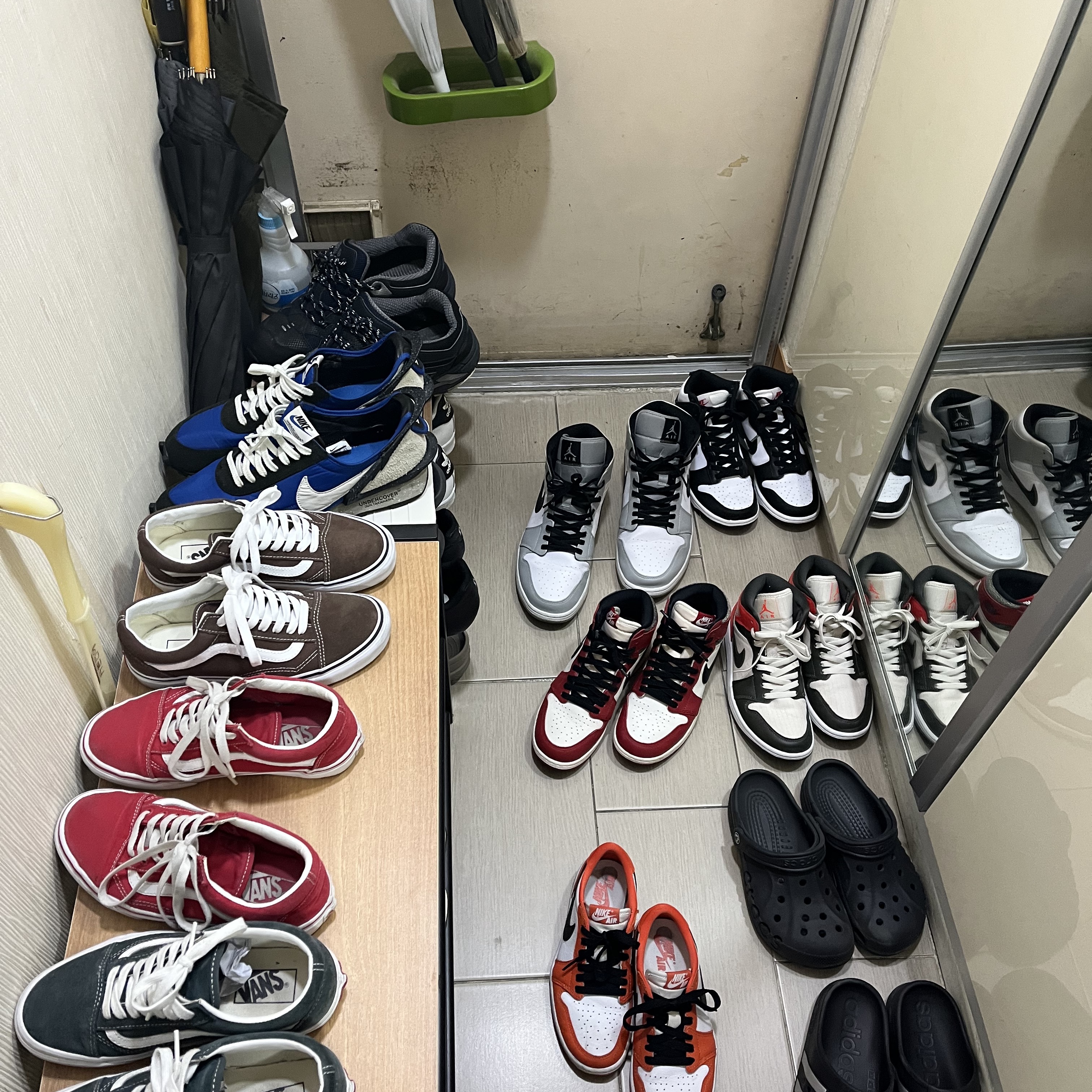 (GS) Jordan 1 Retro High OG Chicago 2022, (W) Nike Dunk Low Black 착용 스타일