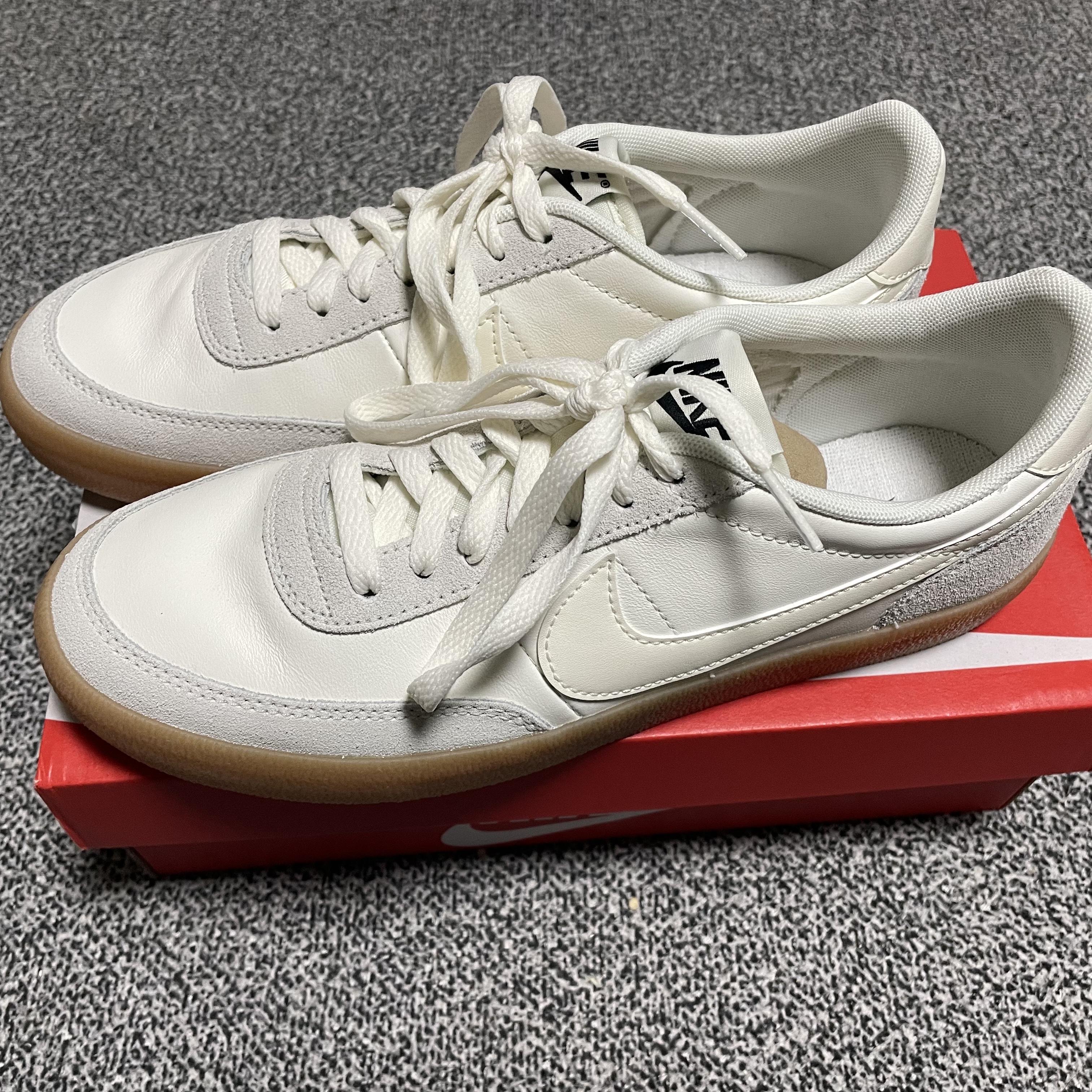 Nike Killshot 2 Leather Sail Gum 착용 스타일