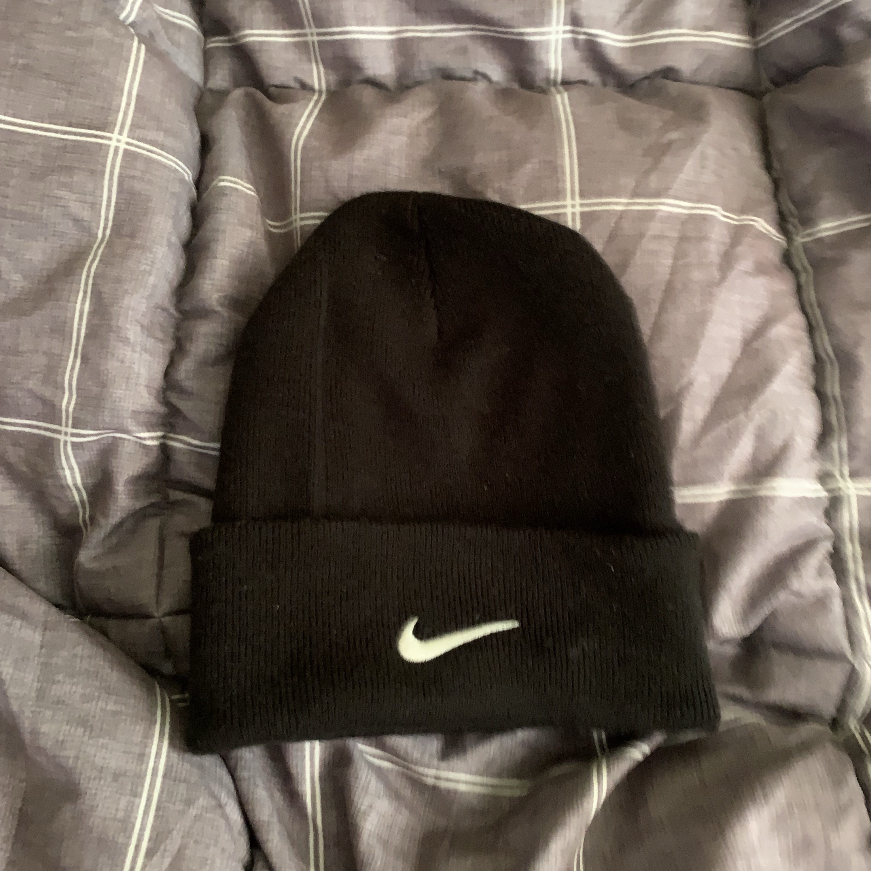 Nike x Stussy NRG Cuffed Beanie Black 착용 스타일 - 2