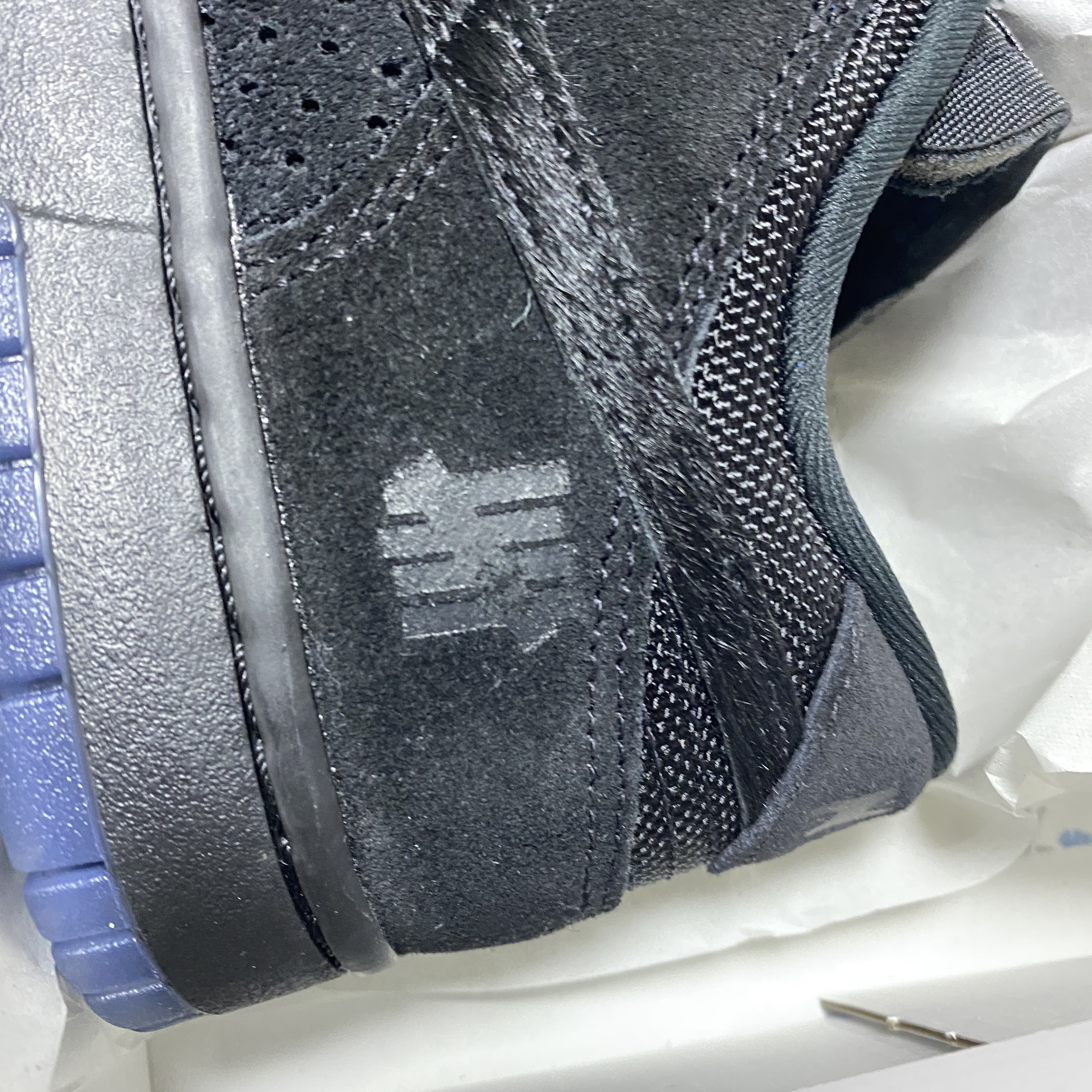 Nike x Undefeated Dunk Low SP 5 On It Black 착용 스타일 - 2
