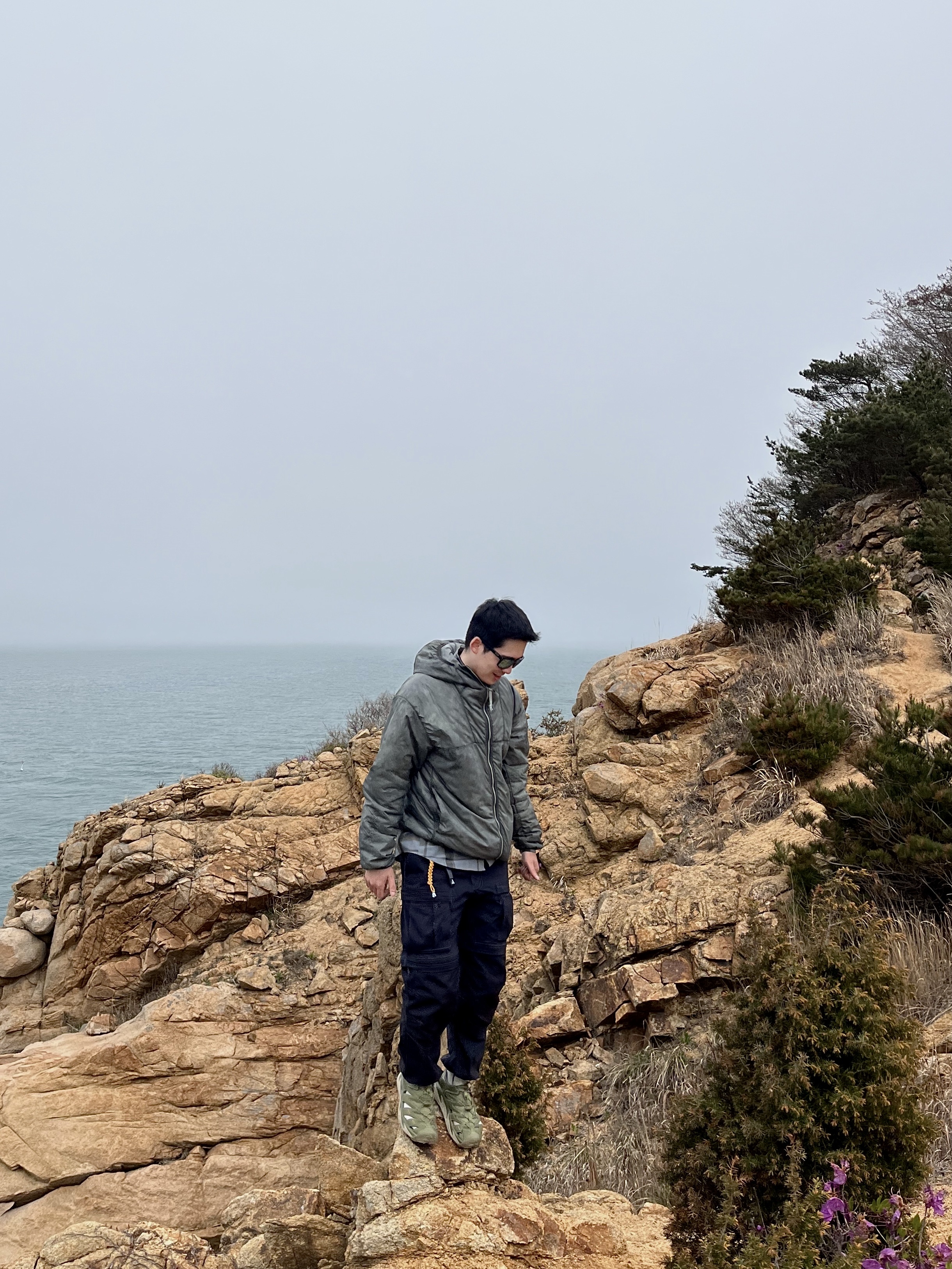 Nike NRG ACG Therma-Fit ADV Rope De Dope Light Army - Asia, Nike ACG Dri-Fit UV Devastation Trail Shirt Smoke Grey - Asia 착용 스타일 - 2