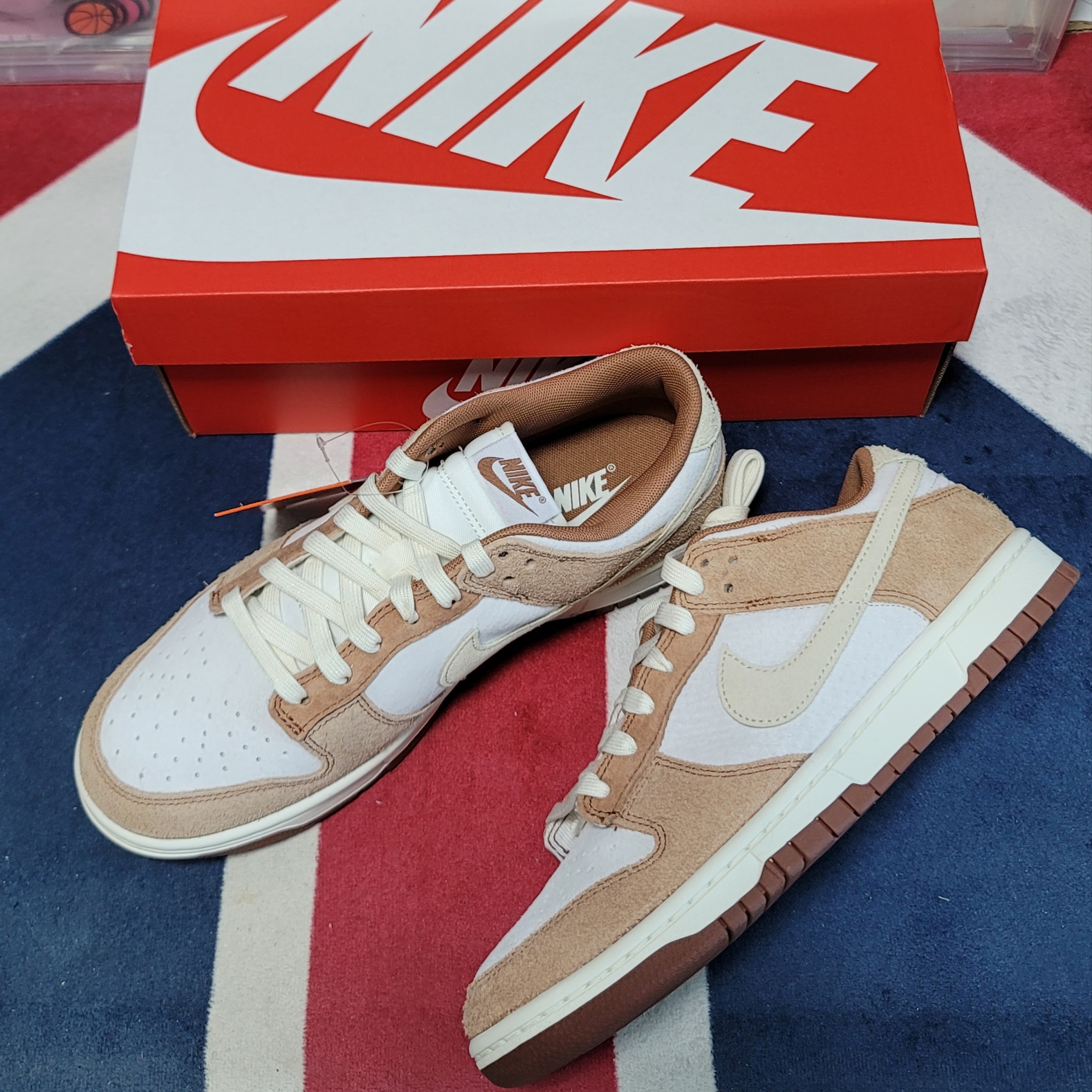 Nike Dunk Low Pro Premium Medium Curry 착용 스타일