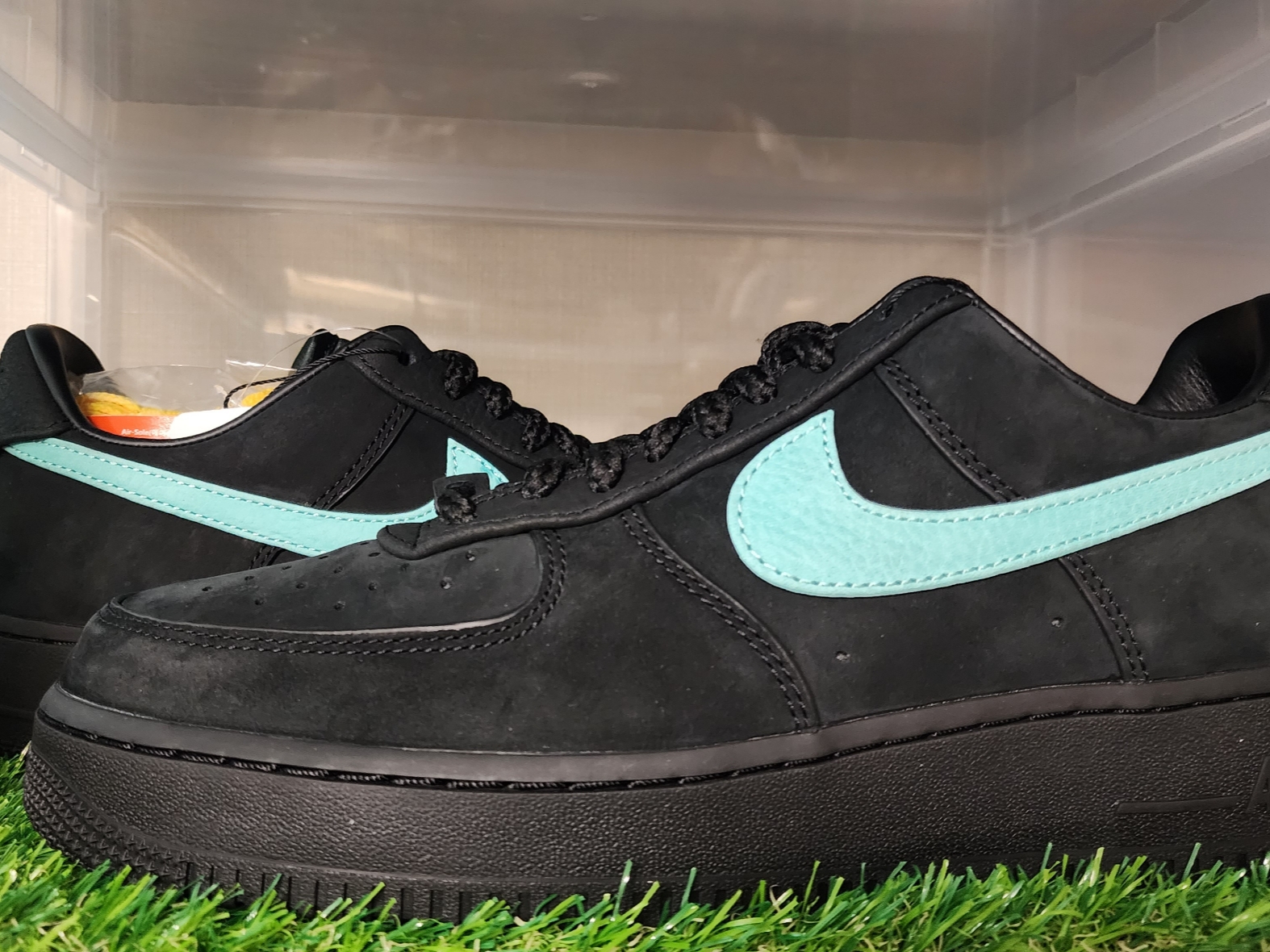 Nike x Tiffany & Co. Air Force 1 Low SP 1837 착용 스타일