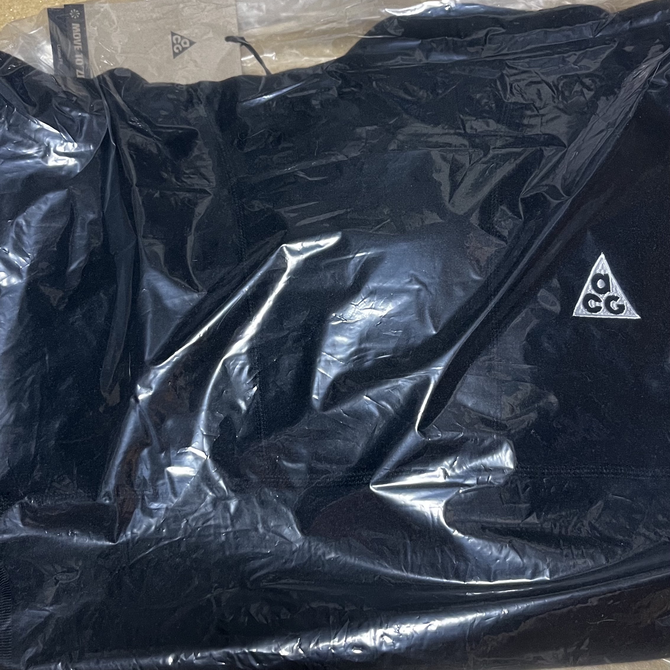 Nike ACG Polartec Wolf Tree Pullover Hoodie Black - Asia 착용 스타일