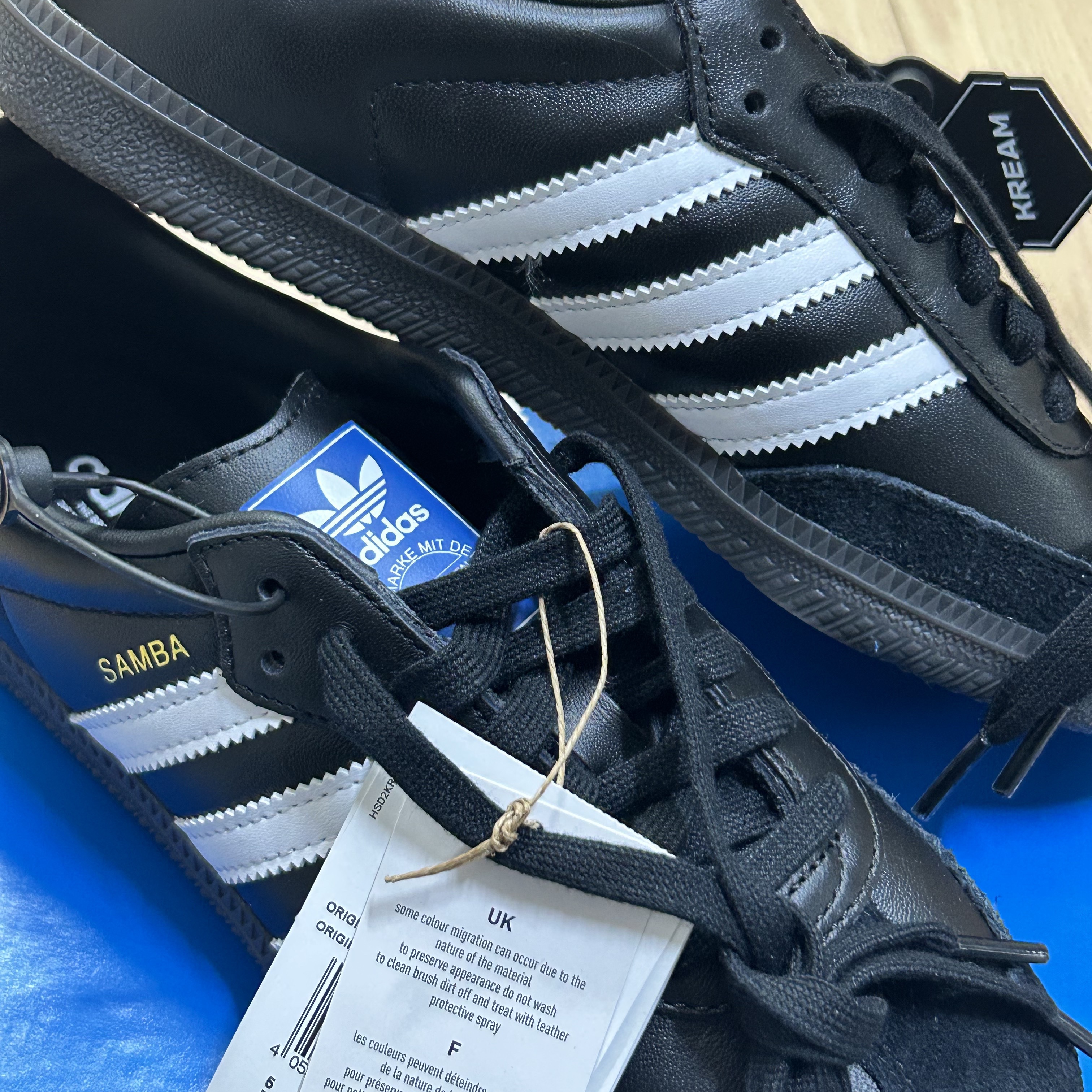 Adidas Samba OG Black White Gum 착용 스타일