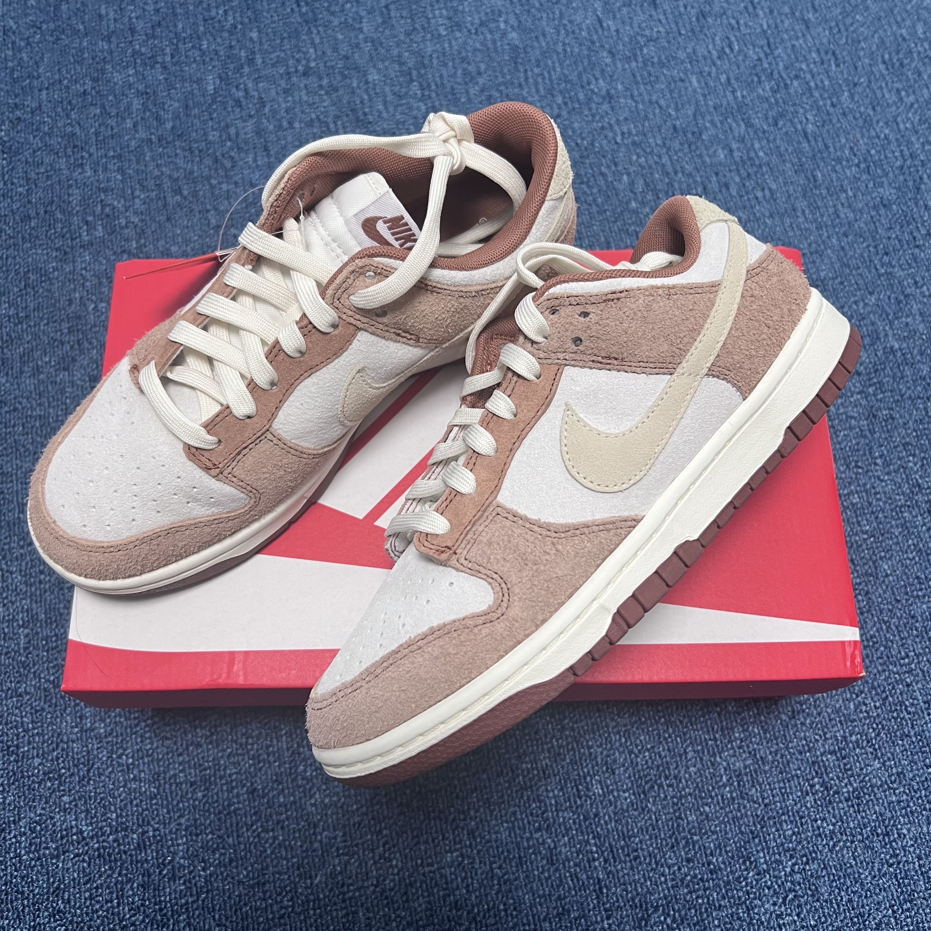 Nike Dunk Low Pro Premium Medium Curry 착용 스타일 - 2