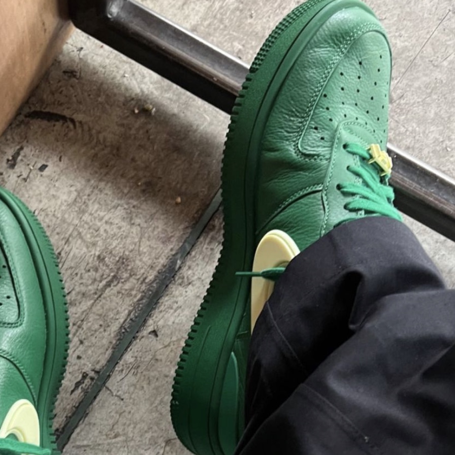 Nike x Ambush Air Force 1 Low SP Pine Green and Citron 착용 스타일
