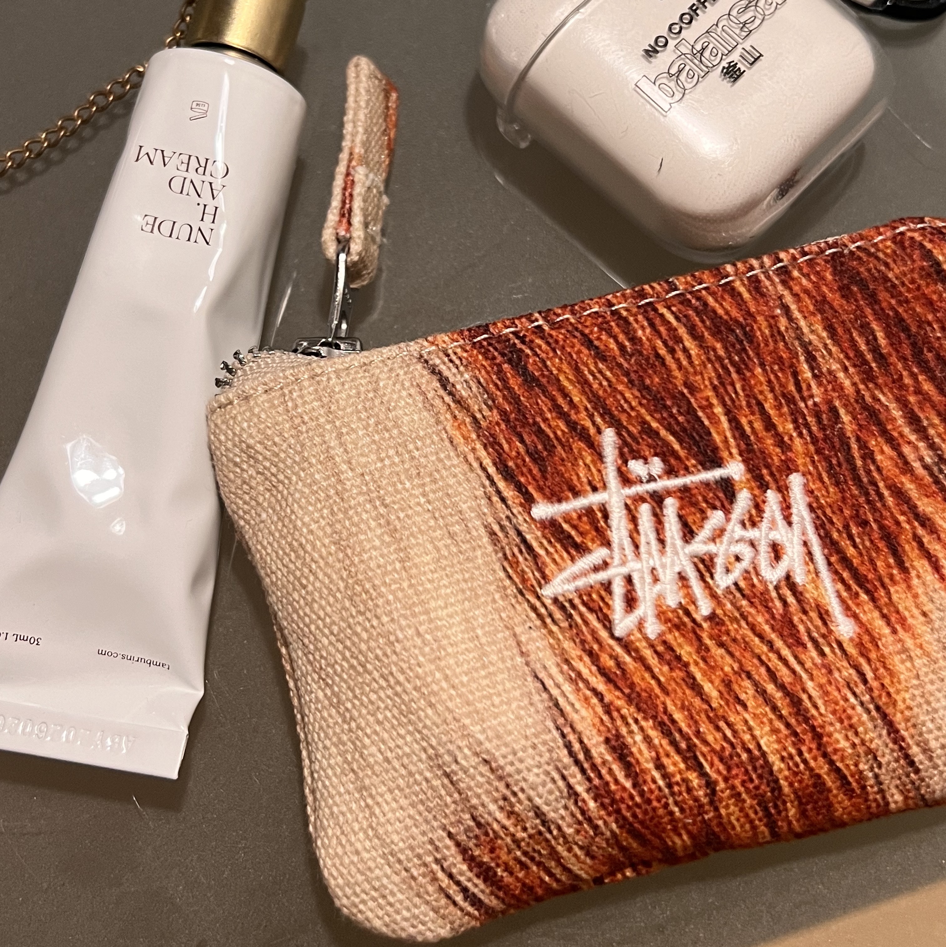 Stussy Canvas Coin Pouch Cowhide 착용 스타일