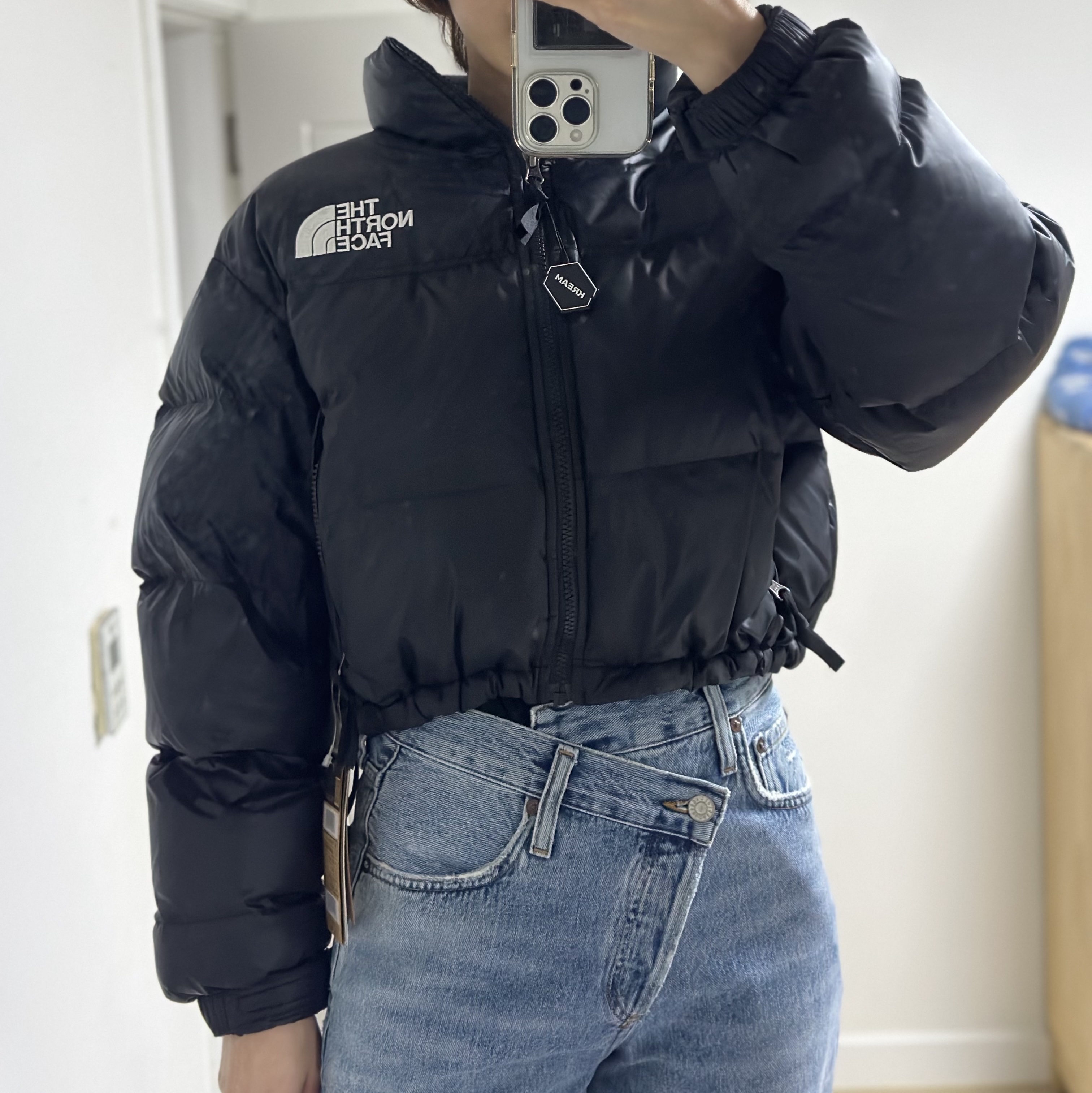 (W) The North Face Nuptse Short Jacket Black 착용 스타일
