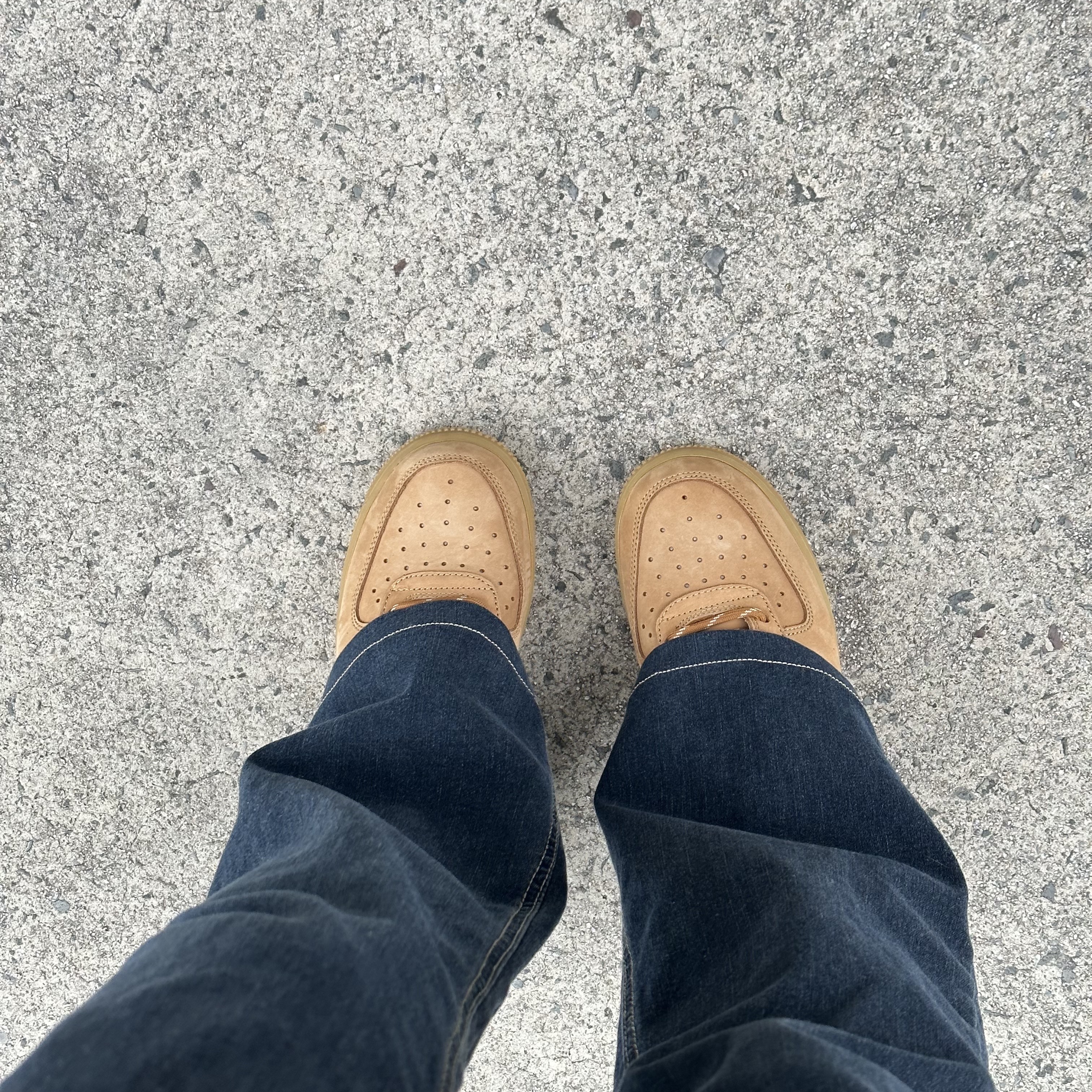 Nike Air Force 1 '07 WB Flax 착용 스타일 - 2