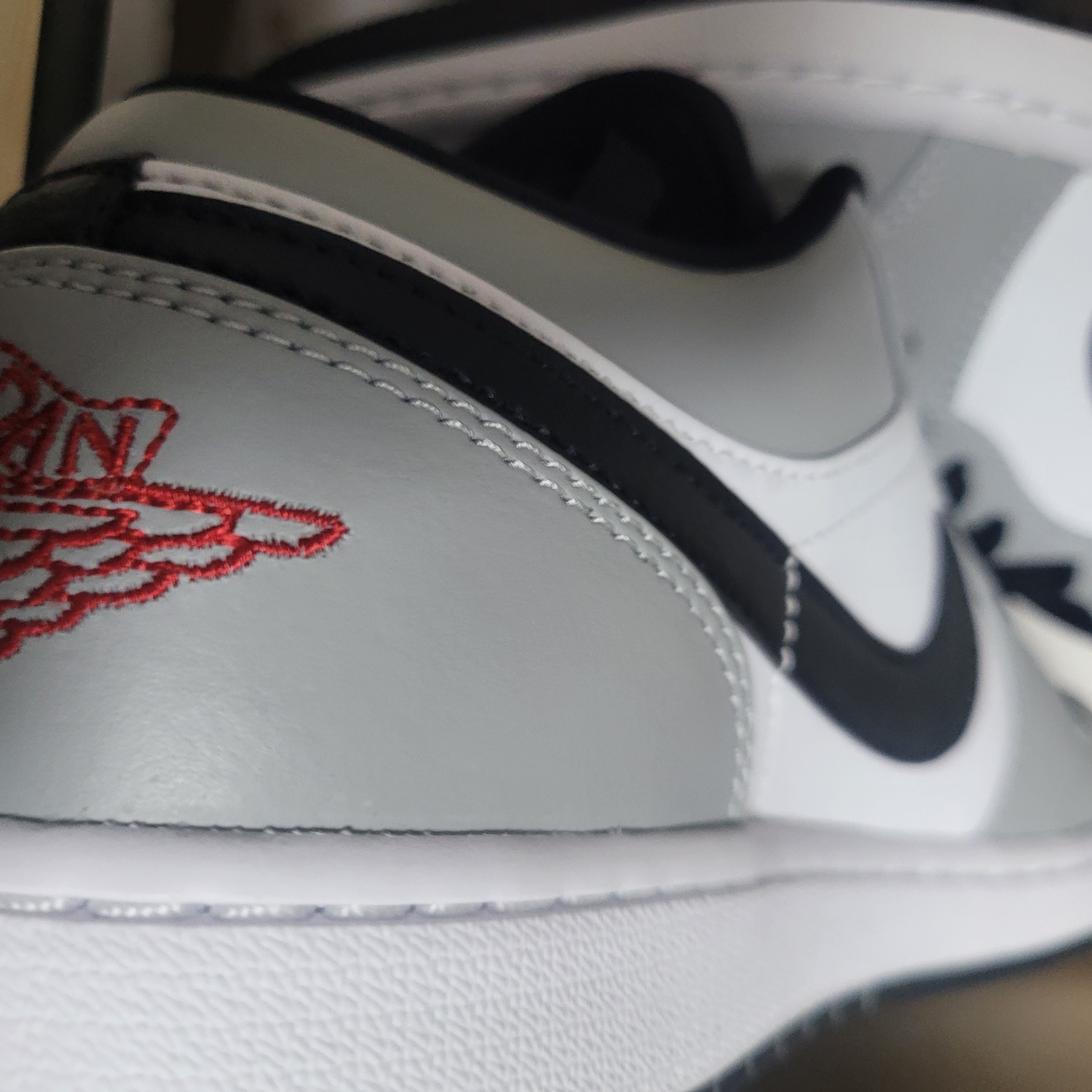 Jordan 1 Low Light Smoke Grey 착용 스타일