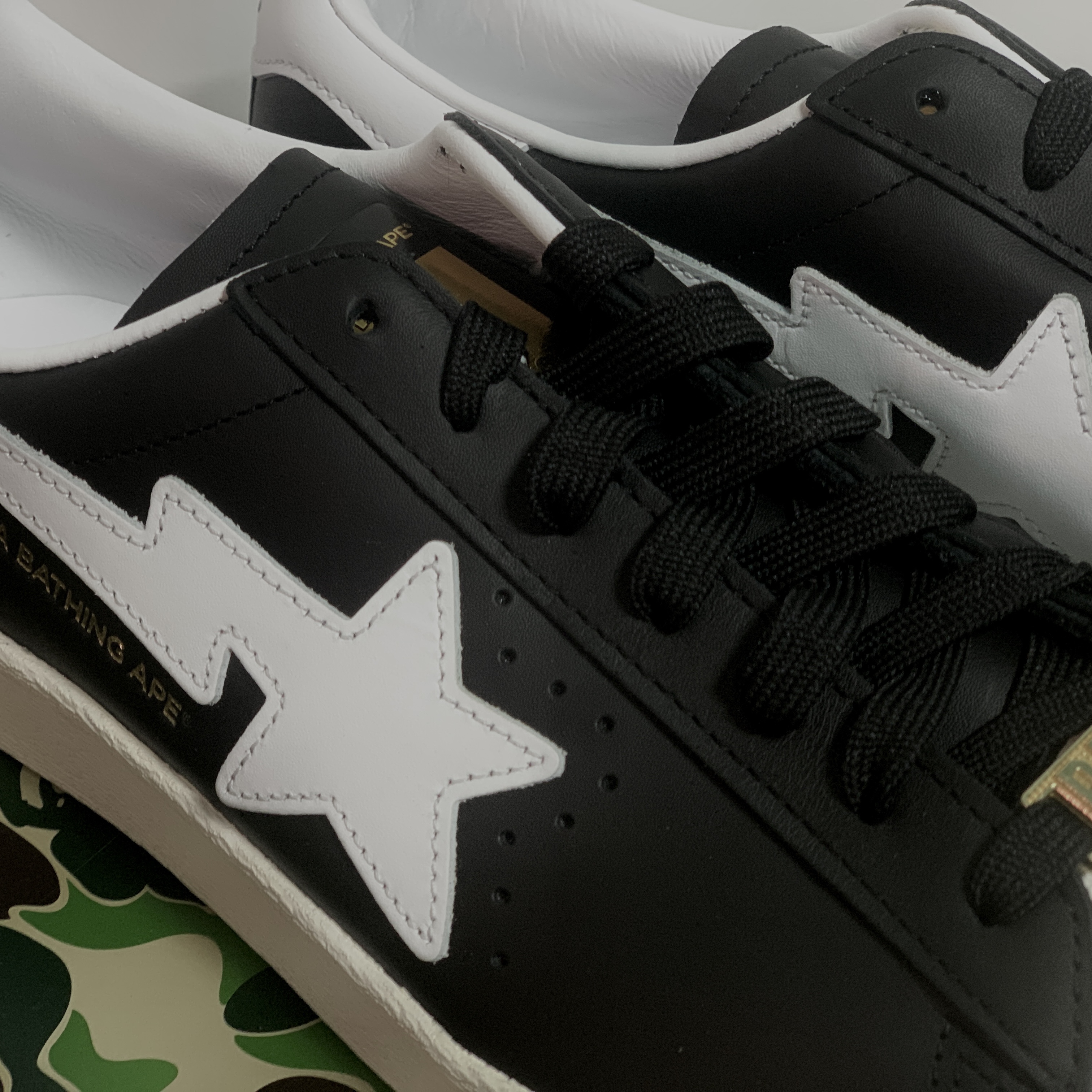 Adidas x BAPE Superstar 80s Core Black Off White 착용 스타일