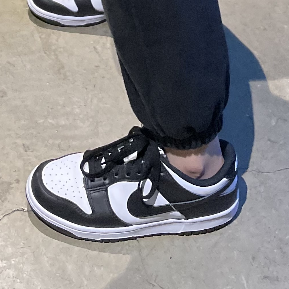 Nike Dunk Low Retro Black 착용 스타일