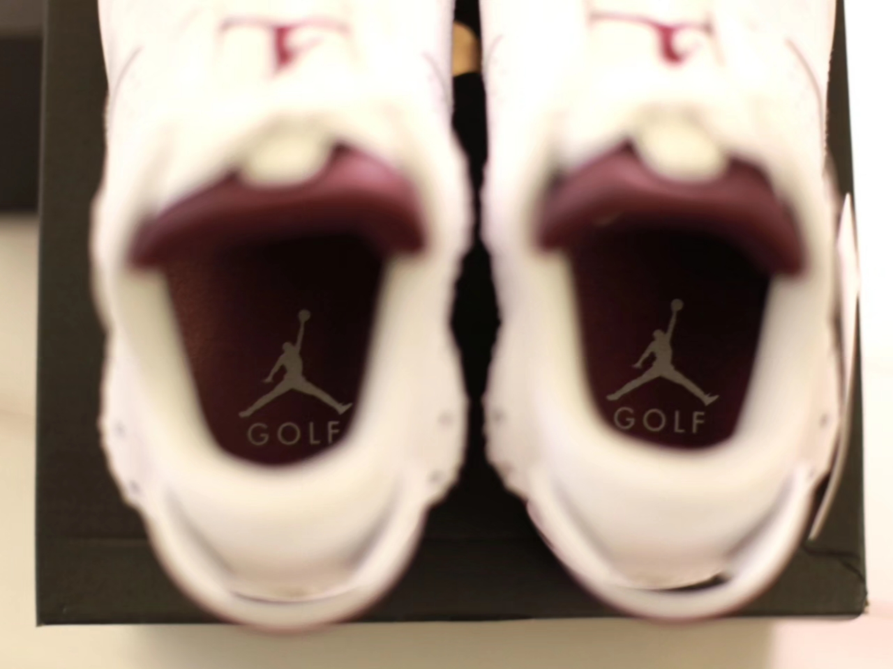 Jordan 6 Retro Low Golf White and Bordeaux 착용 스타일 - 7