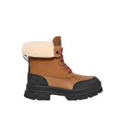 (W) UGG Ashton Addie Boots Chestnut