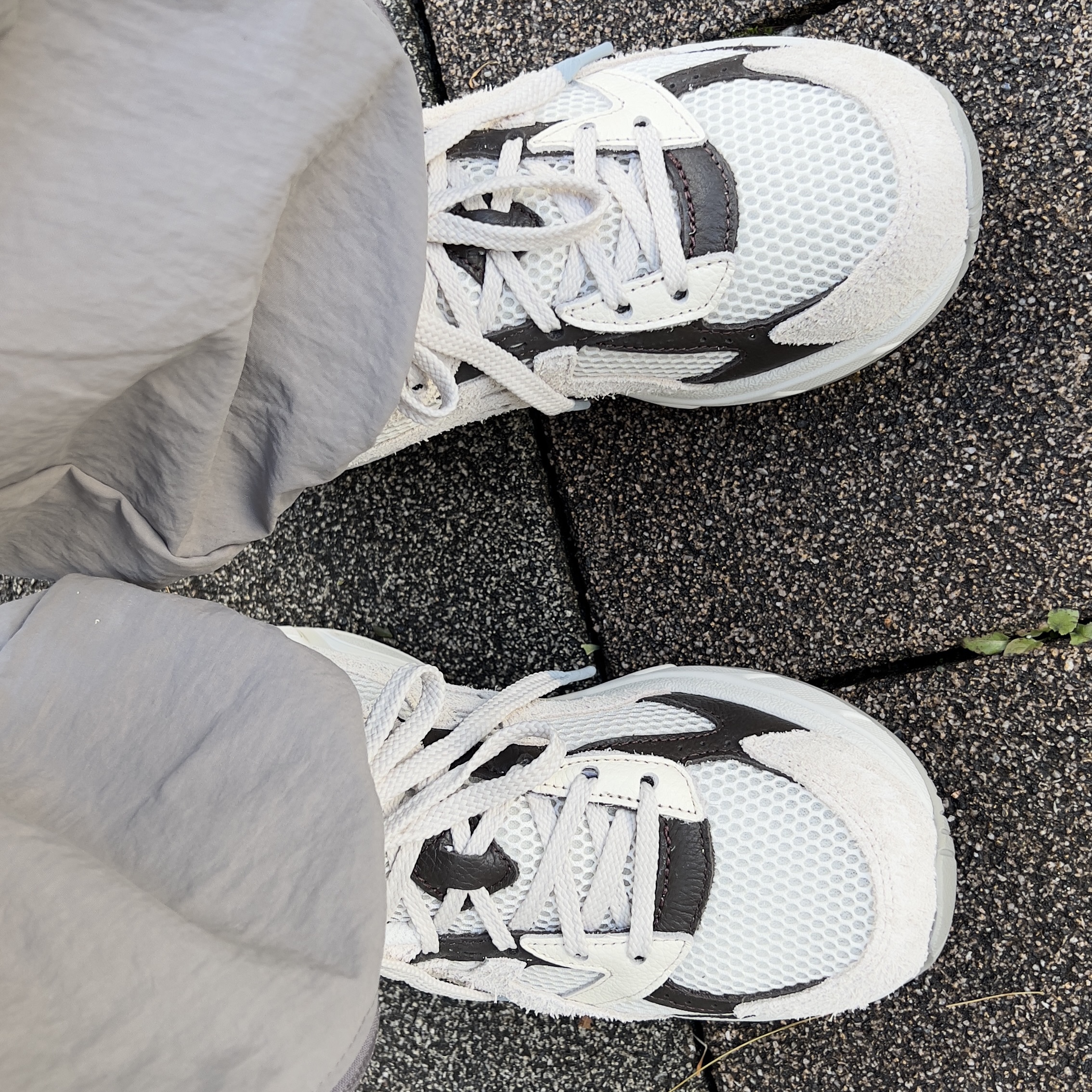 Asics x Hal Studios Gel-1130 MK-III Glacier 착용 스타일