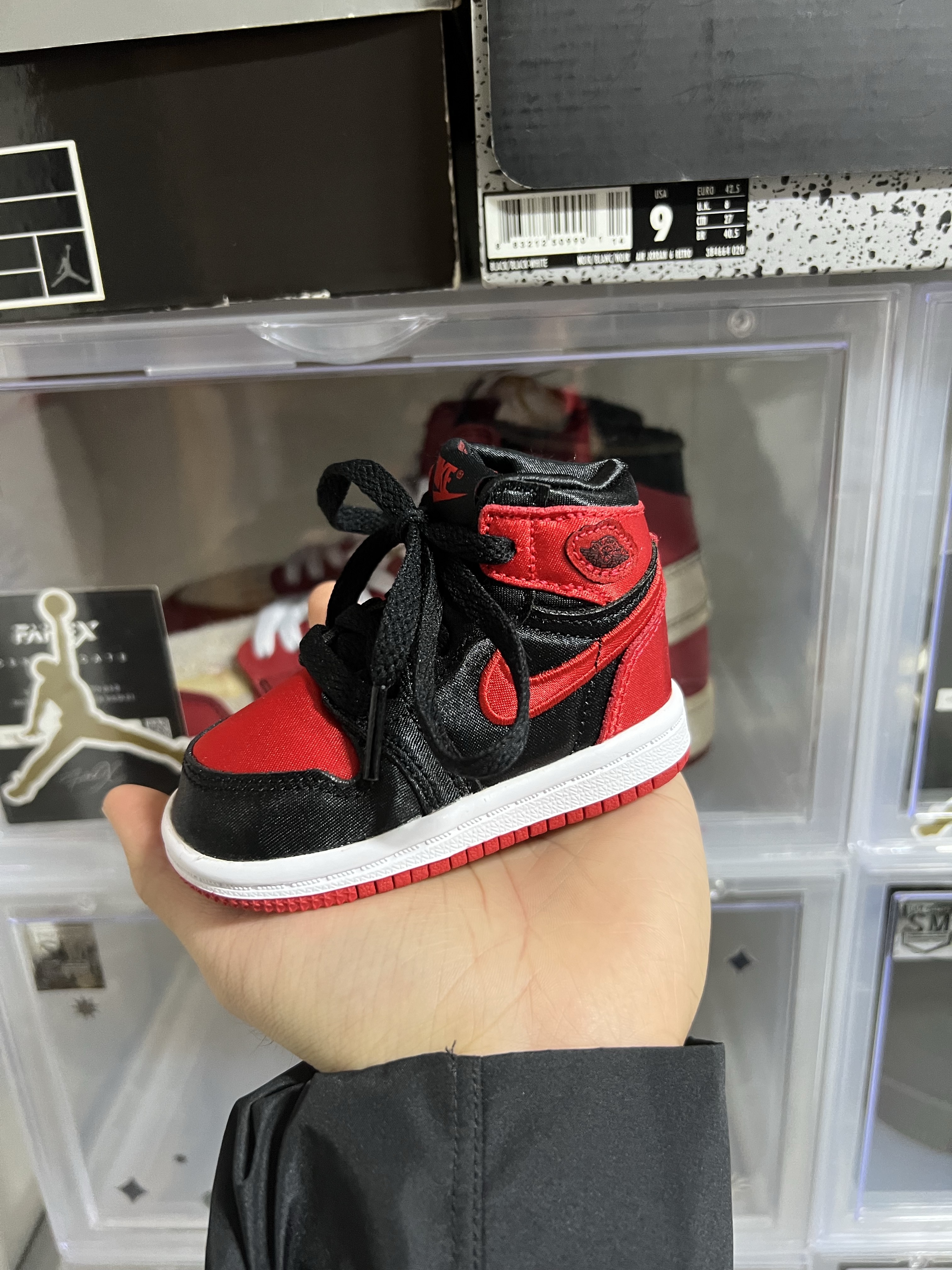 (TD) Jordan 1 Retro High OG Satin Bred 착용 스타일