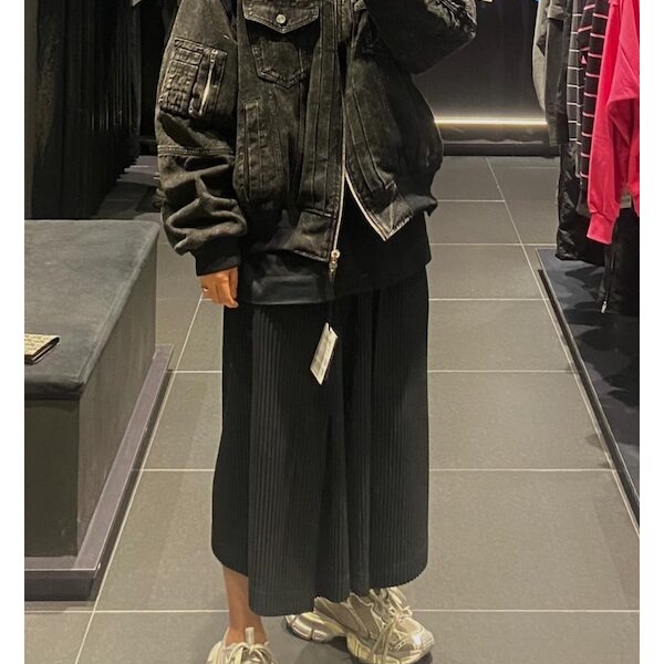 Juun.J Denim Trucker Designed MA-1 Jumper Black - 23FW 착용 스타일 - 1