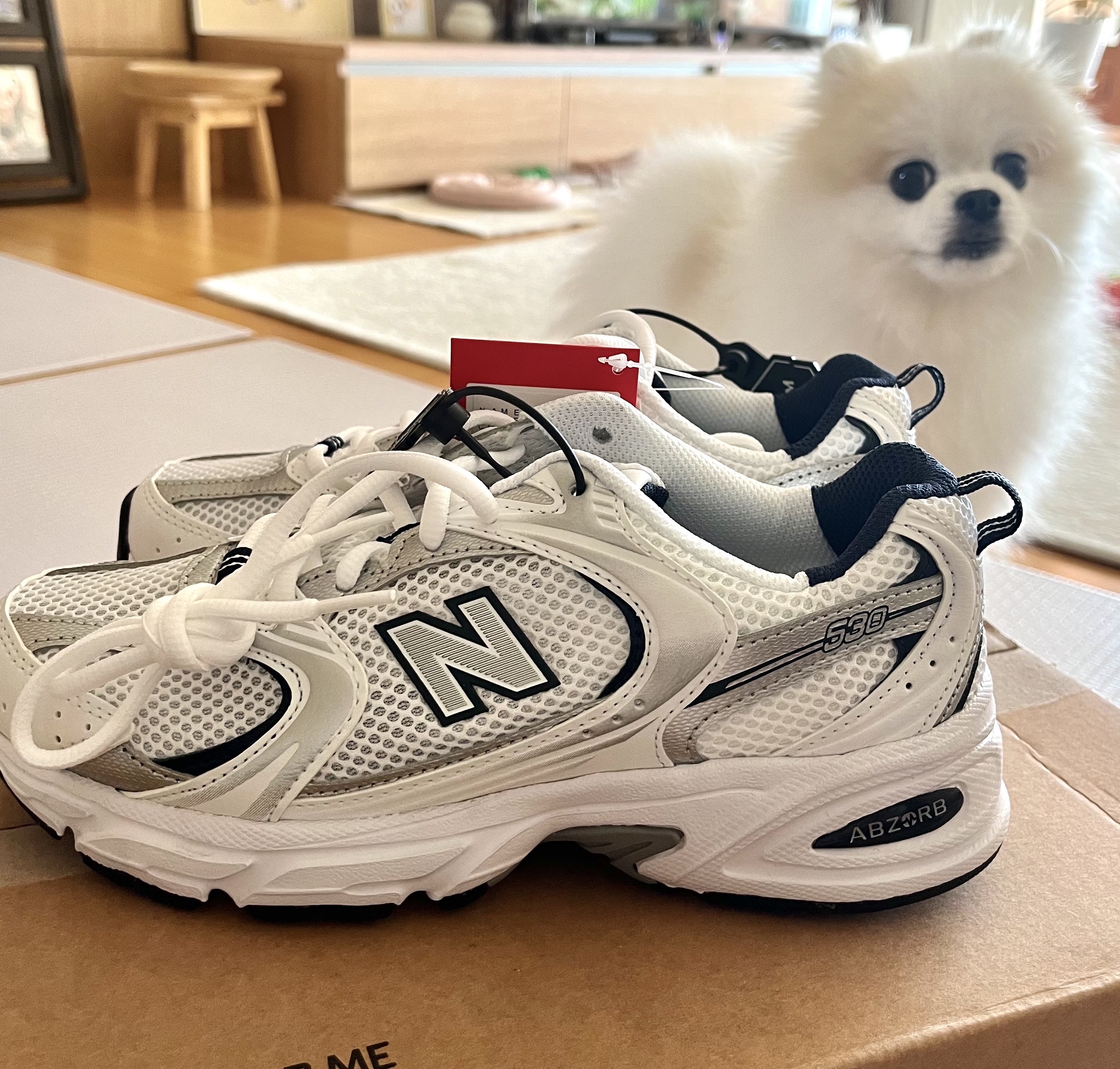 New Balance 530 White 착용 스타일