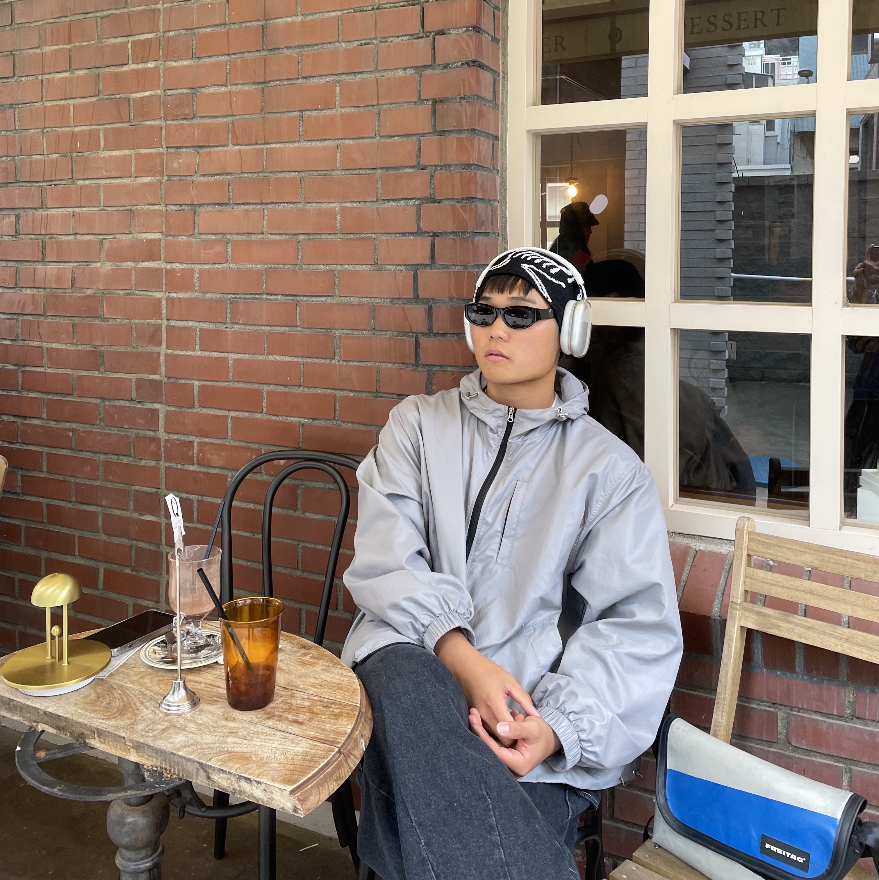 Arc'teryx Bird Head Toque Orca, Apple AirPods Max Lightning Silver (Korean Ver.) 착용 스타일