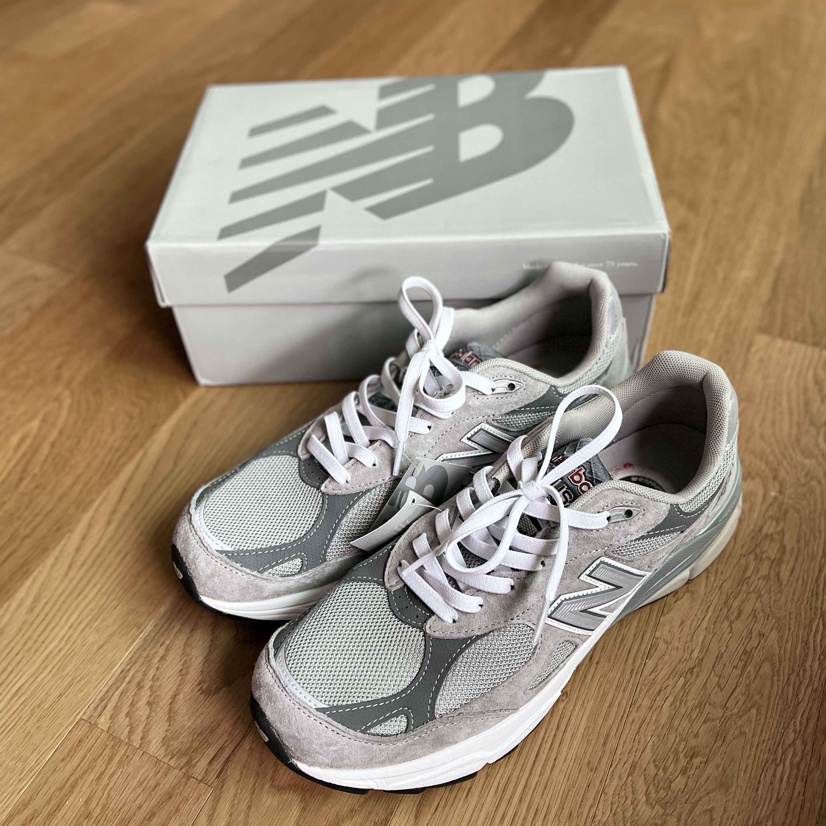New Balance 990v3 Made in USA Grey - D Standard 착용 스타일