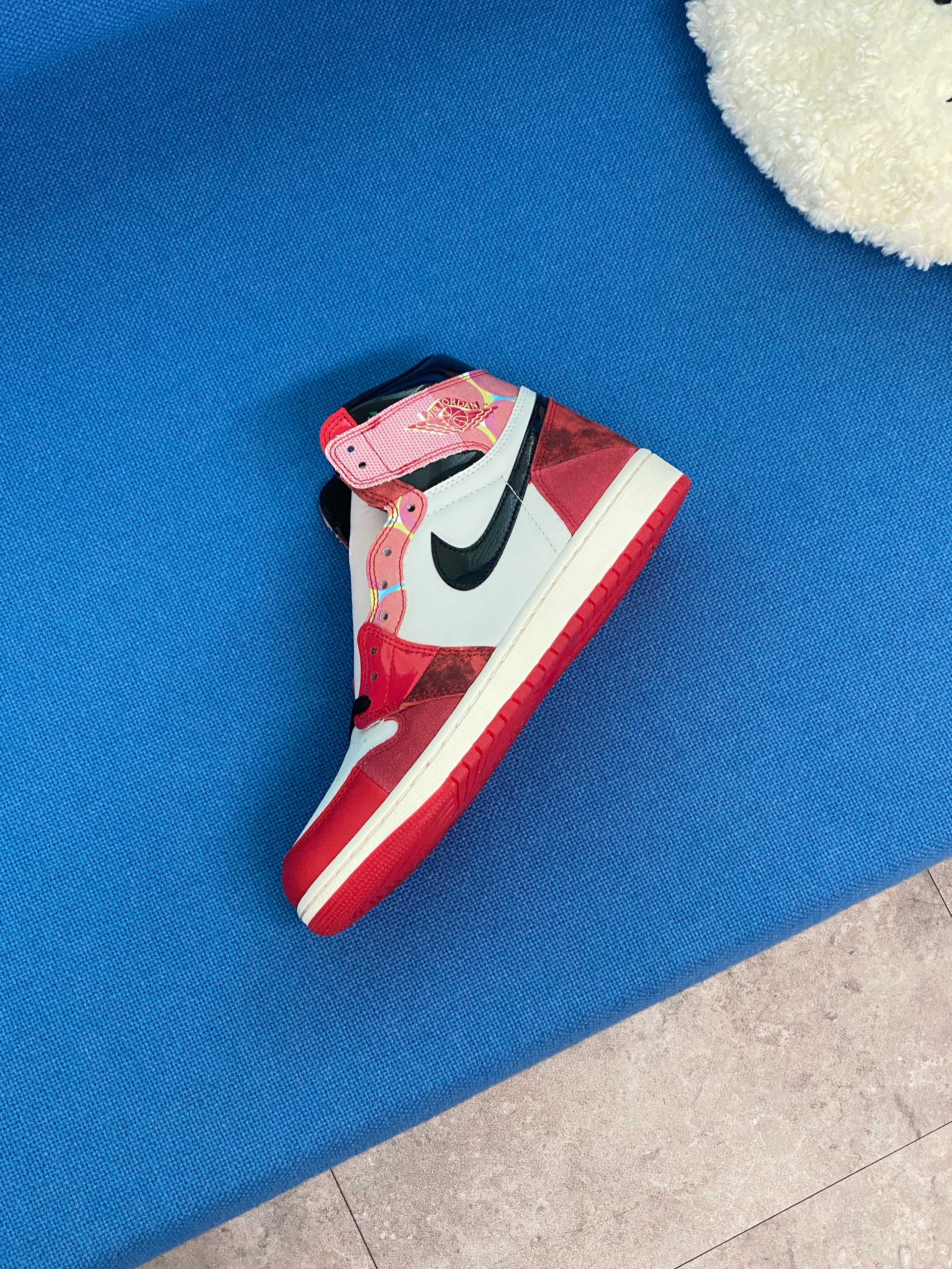 Jordan 1 Retro High Spider-Man Next Chapter 착용 스타일