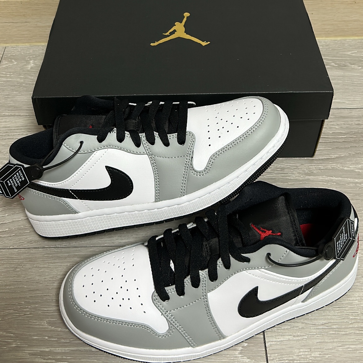 Jordan 1 Low Light Smoke Grey 착용 스타일 - 1