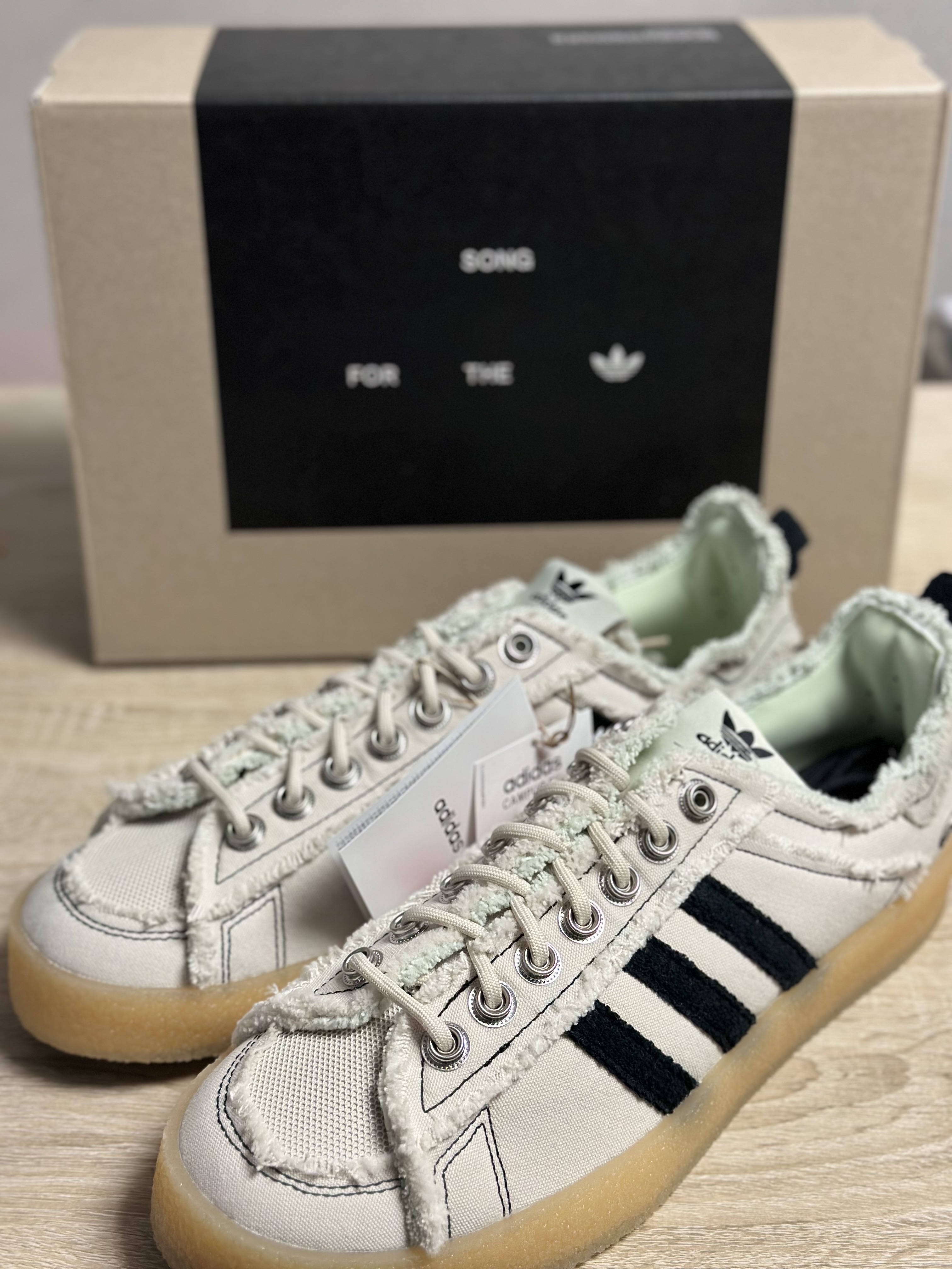 Adidas x Song for the Mute Campus 80s Bliss Core Black 착용 스타일 - 2