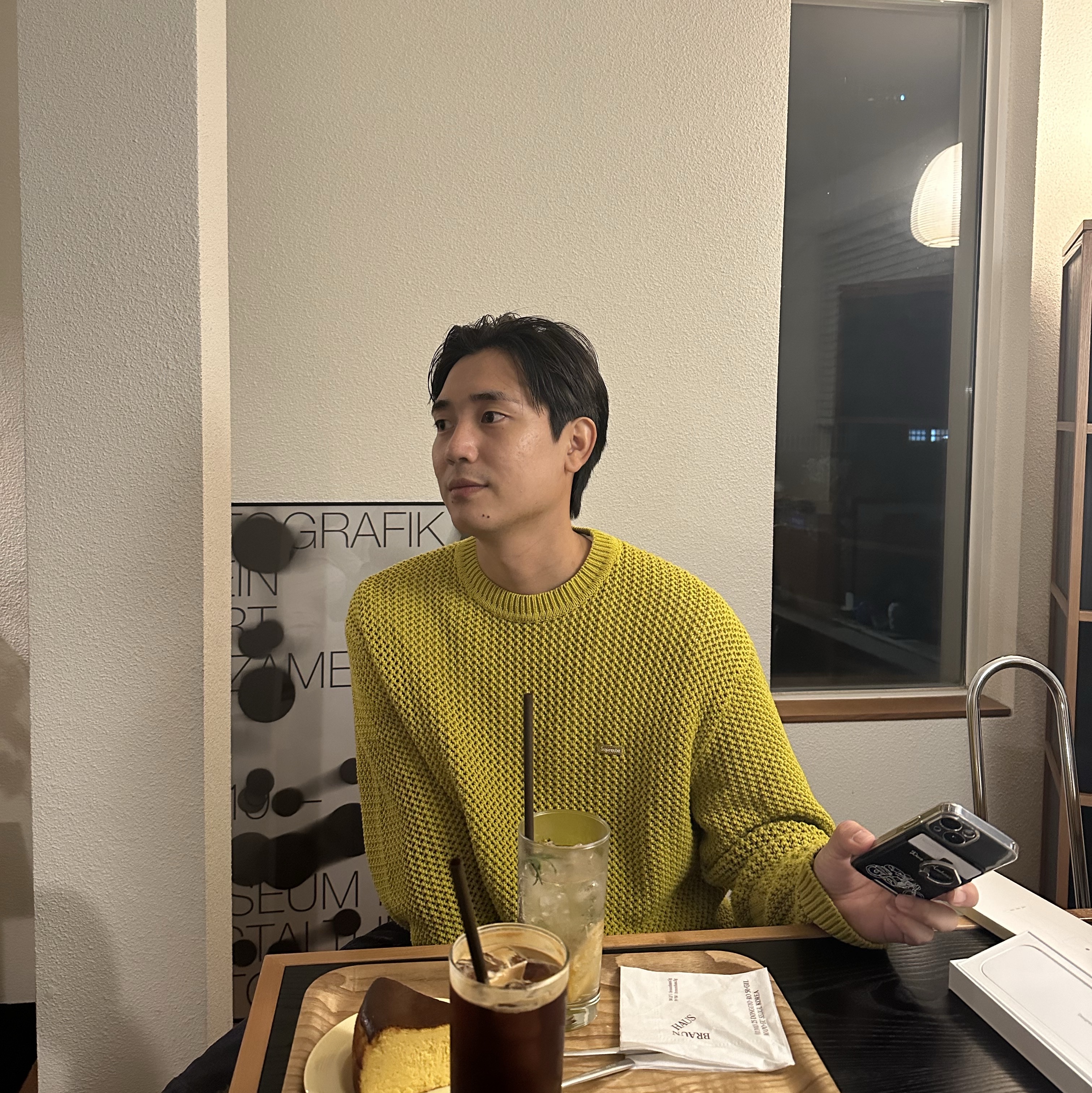 Supreme Open Knit Small Box Sweater Acid Green - 22SS 착용 스타일