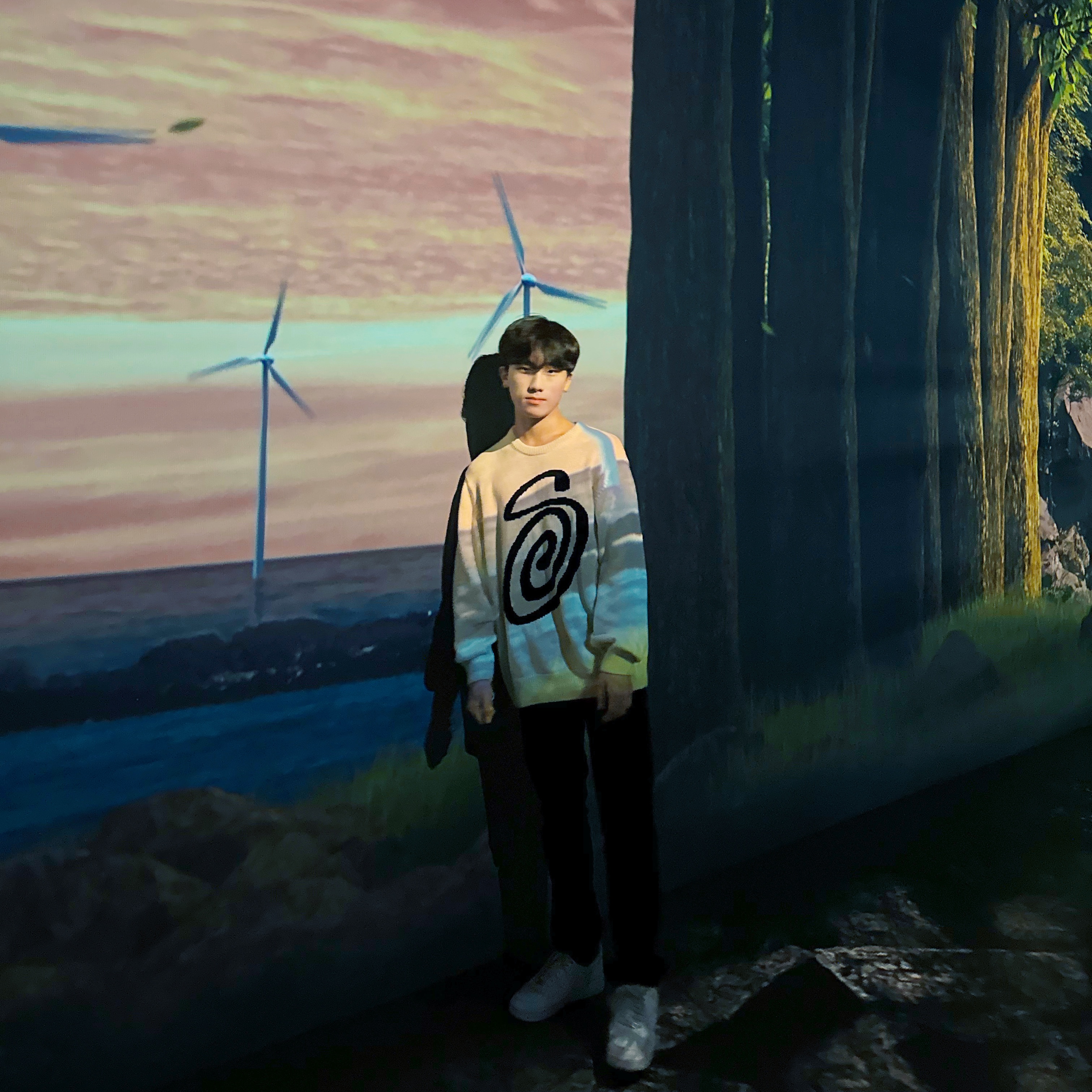 Stussy Curly S Sweater Natural 착용 스타일