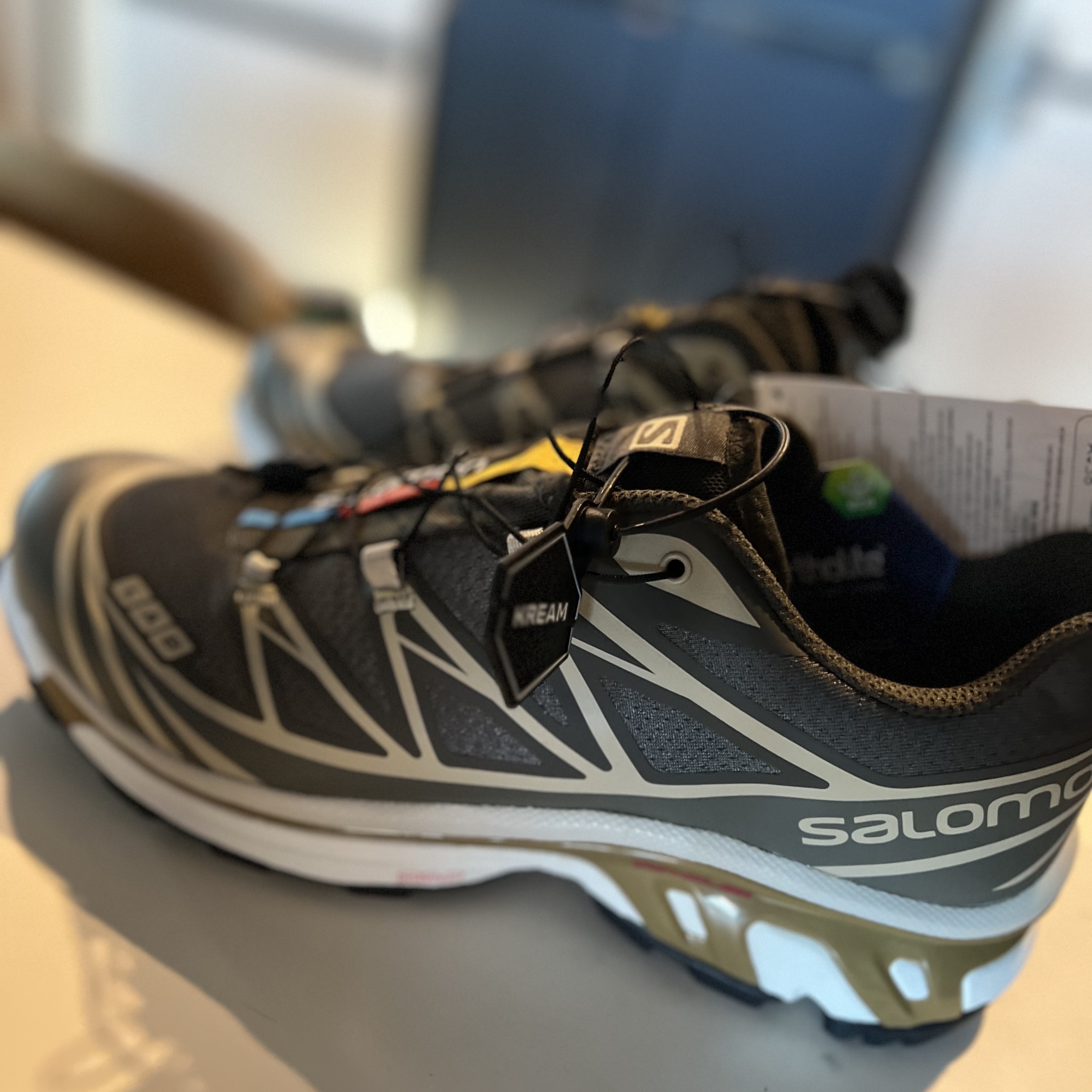 Salomon XT-6 Beluga Pewter 착용 스타일