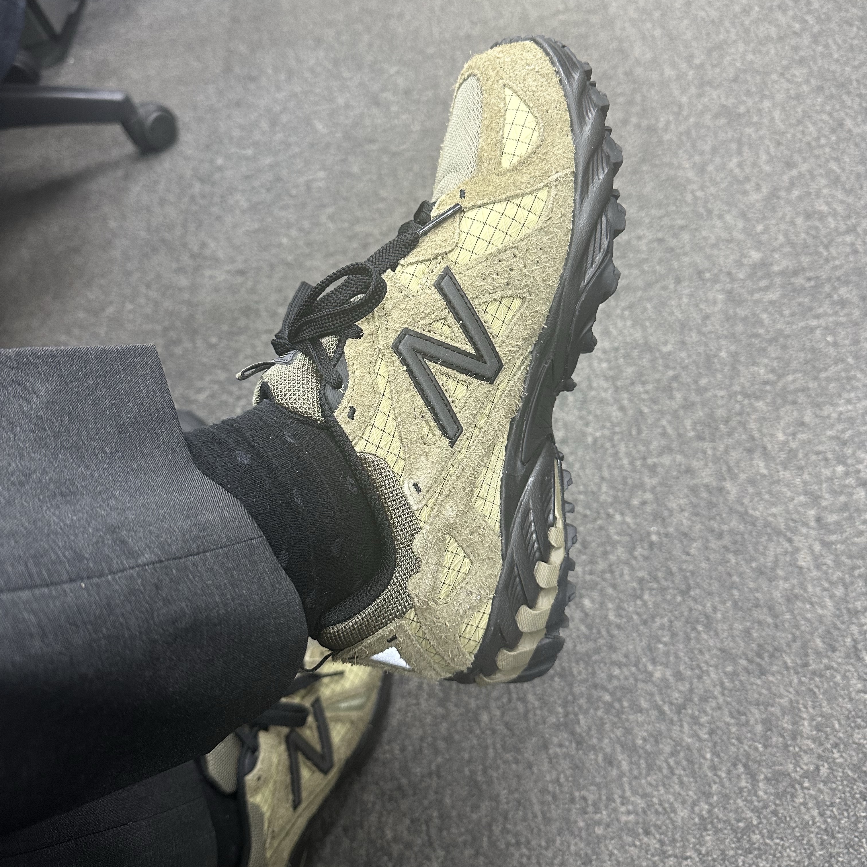 New Balance x Cayl ML610TCL Covert Green 착용 스타일