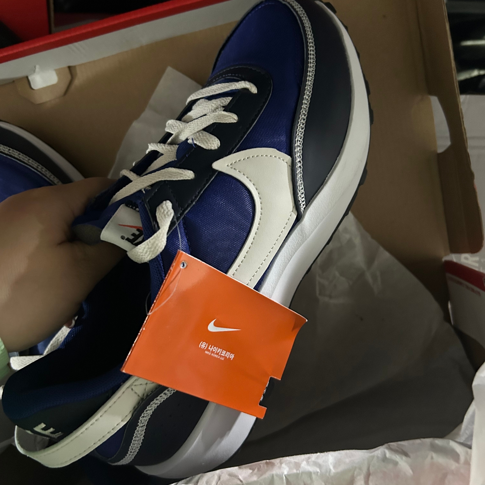 Nike Waffle Debut SE Deep Royal Obsidian 착용 스타일 - 4