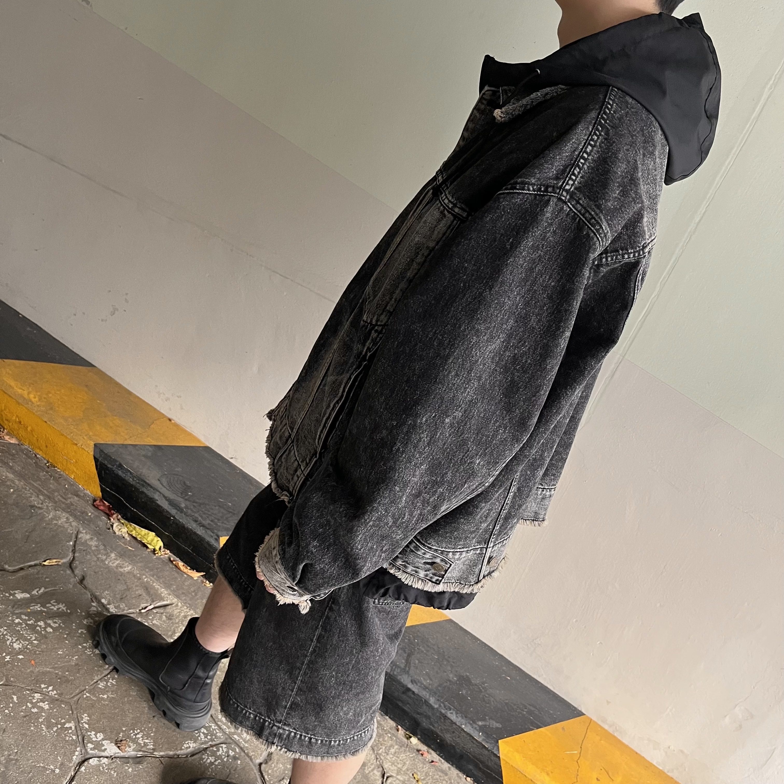 Sounds Like Thunder⚡️님의 스타일 - 3