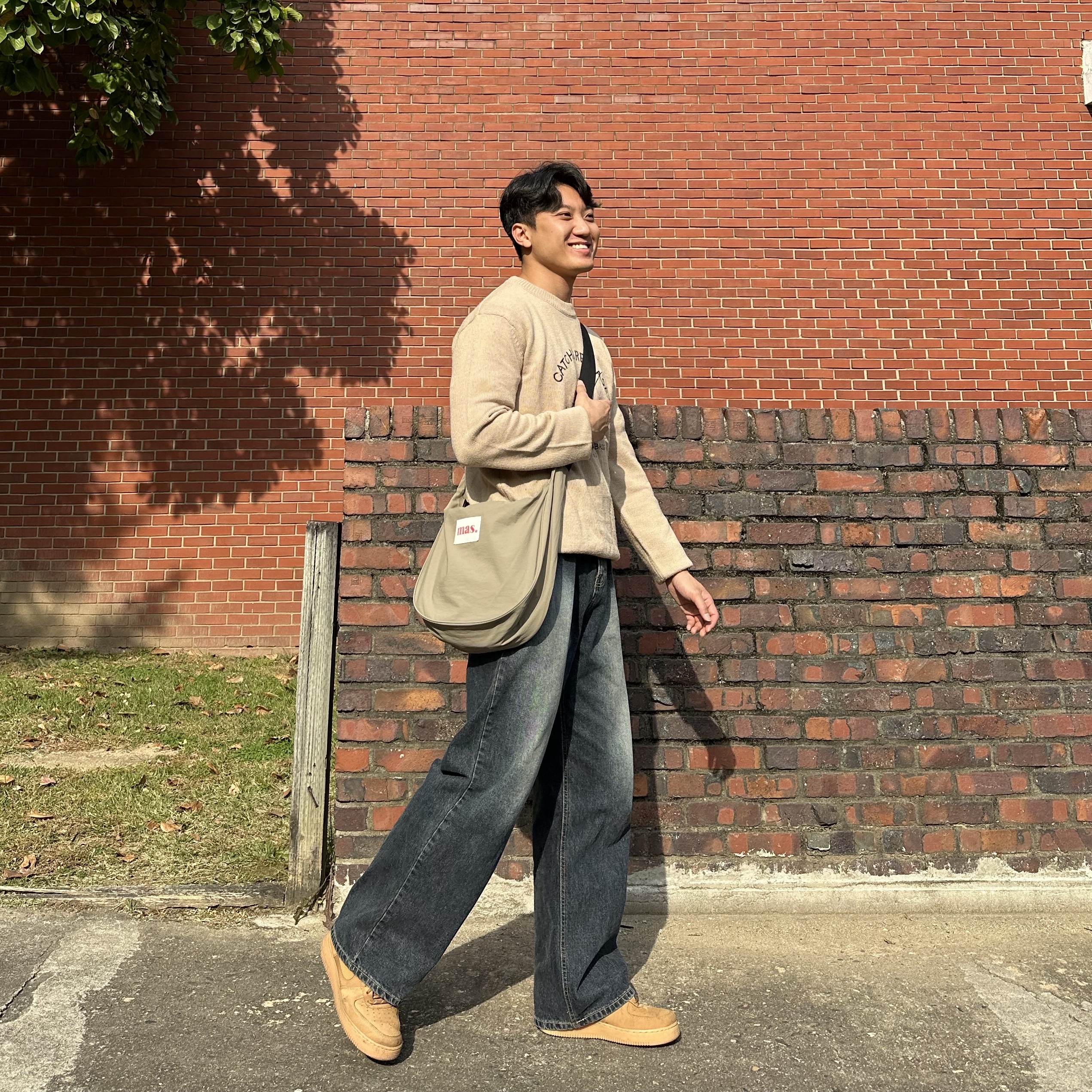 Nike Air Force 1 '07 WB Flax 착용 스타일 - 2