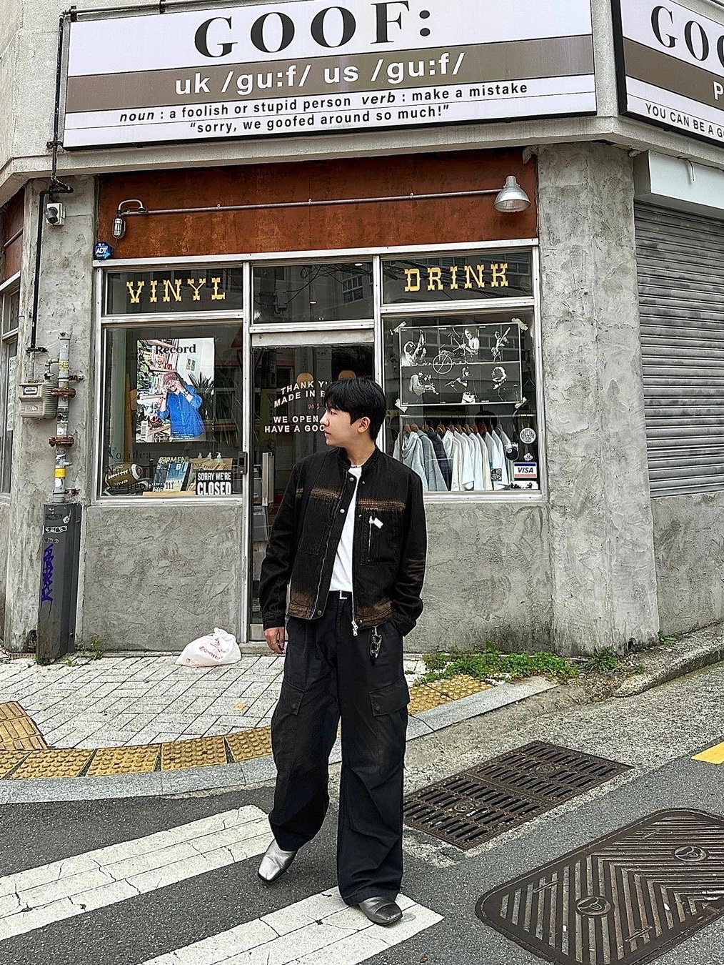 Haleine Sand Blushed Denim Biker Jacket Dark Brown Oil 착용 스타일