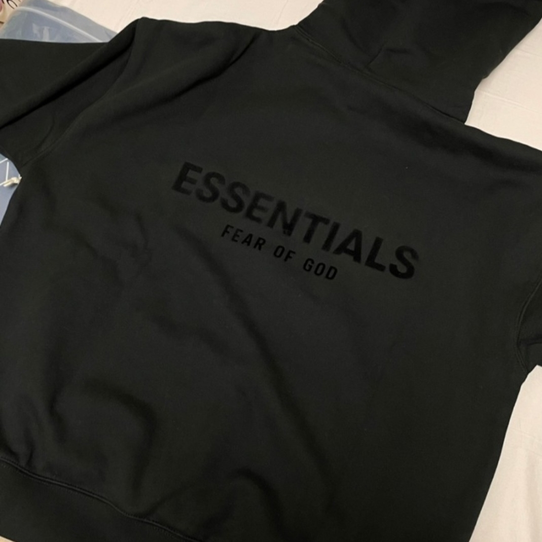 Essentials The Core Collection Hoodie Stretch Limo 착용 스타일