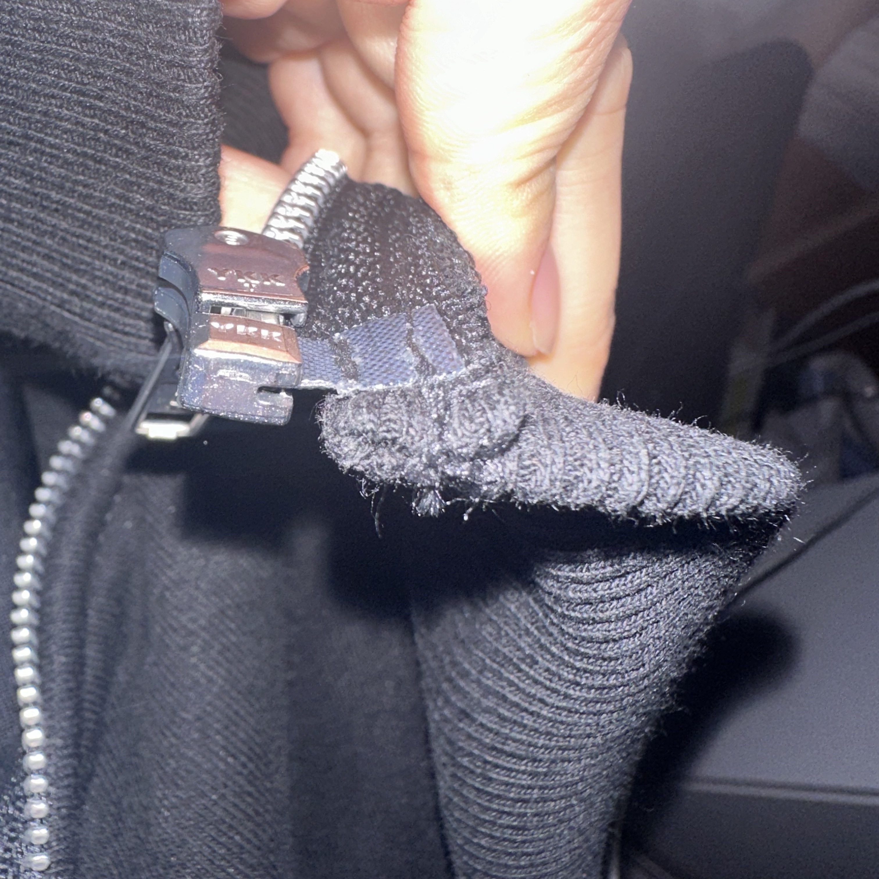Stussy Basic Stussy Zip Hoodie Black 2023 착용 스타일 - 2
