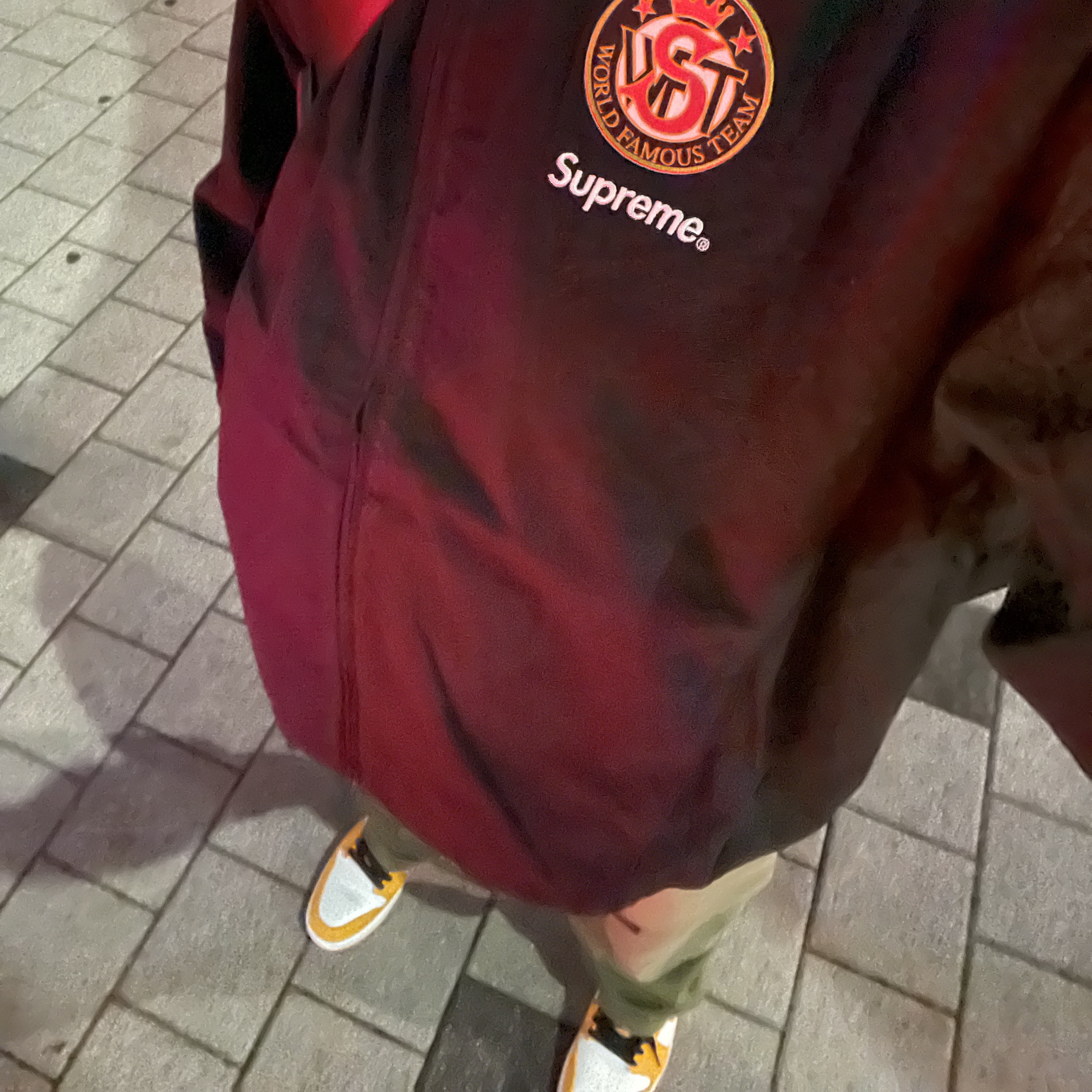 Supreme x Umbro Cotton Ripstop Track Jacket Black - 23FW, Jordan 1 Low Taxi 착용 스타일