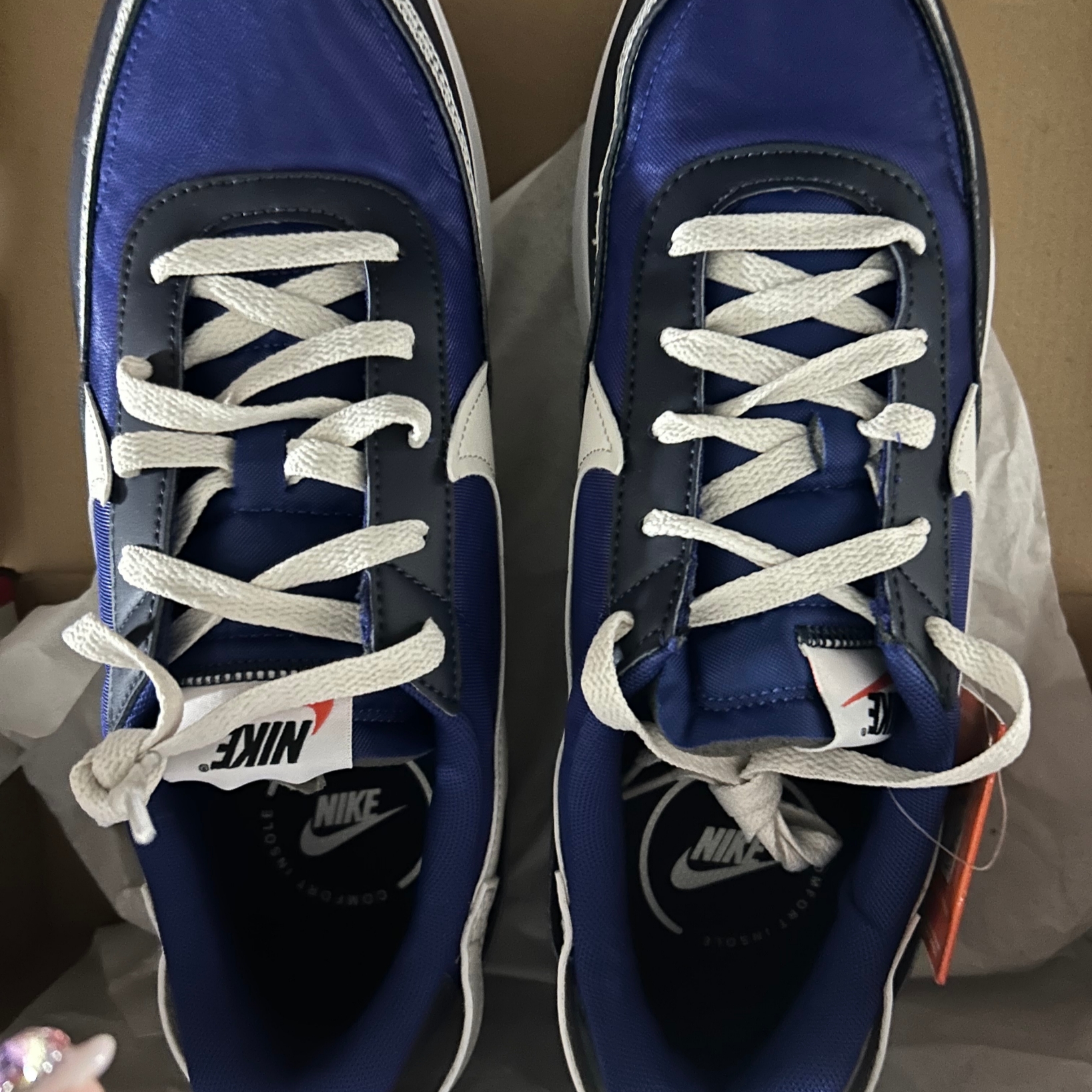 Nike Waffle Debut SE Deep Royal Obsidian 착용 스타일 - 3