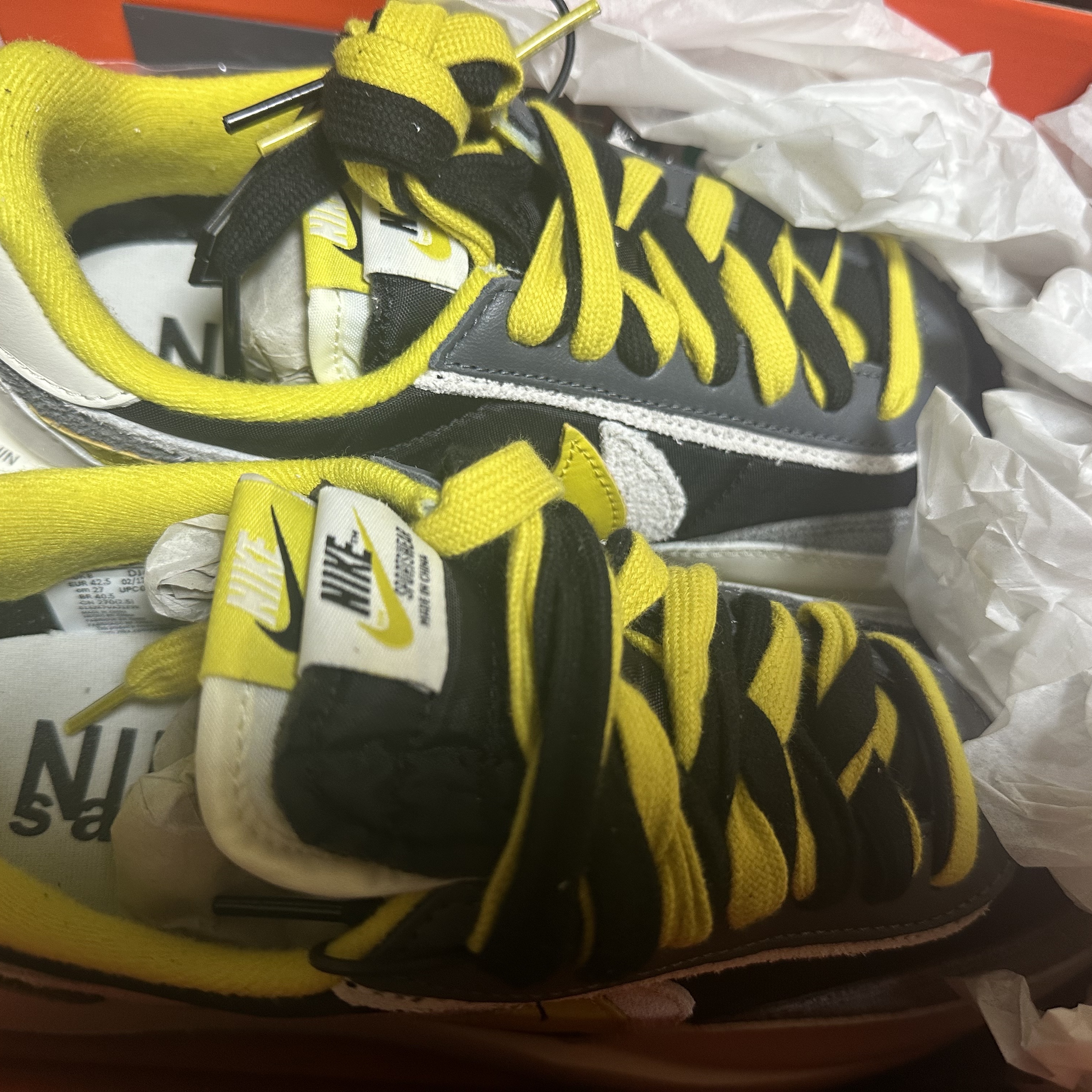 Nike x Sacai x Undercover LDWaffle Black Bright Citron 착용 스타일 - 2