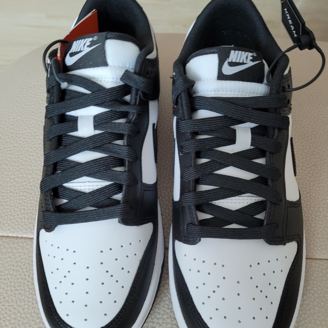 Nike Dunk Low Retro Black 착용 스타일