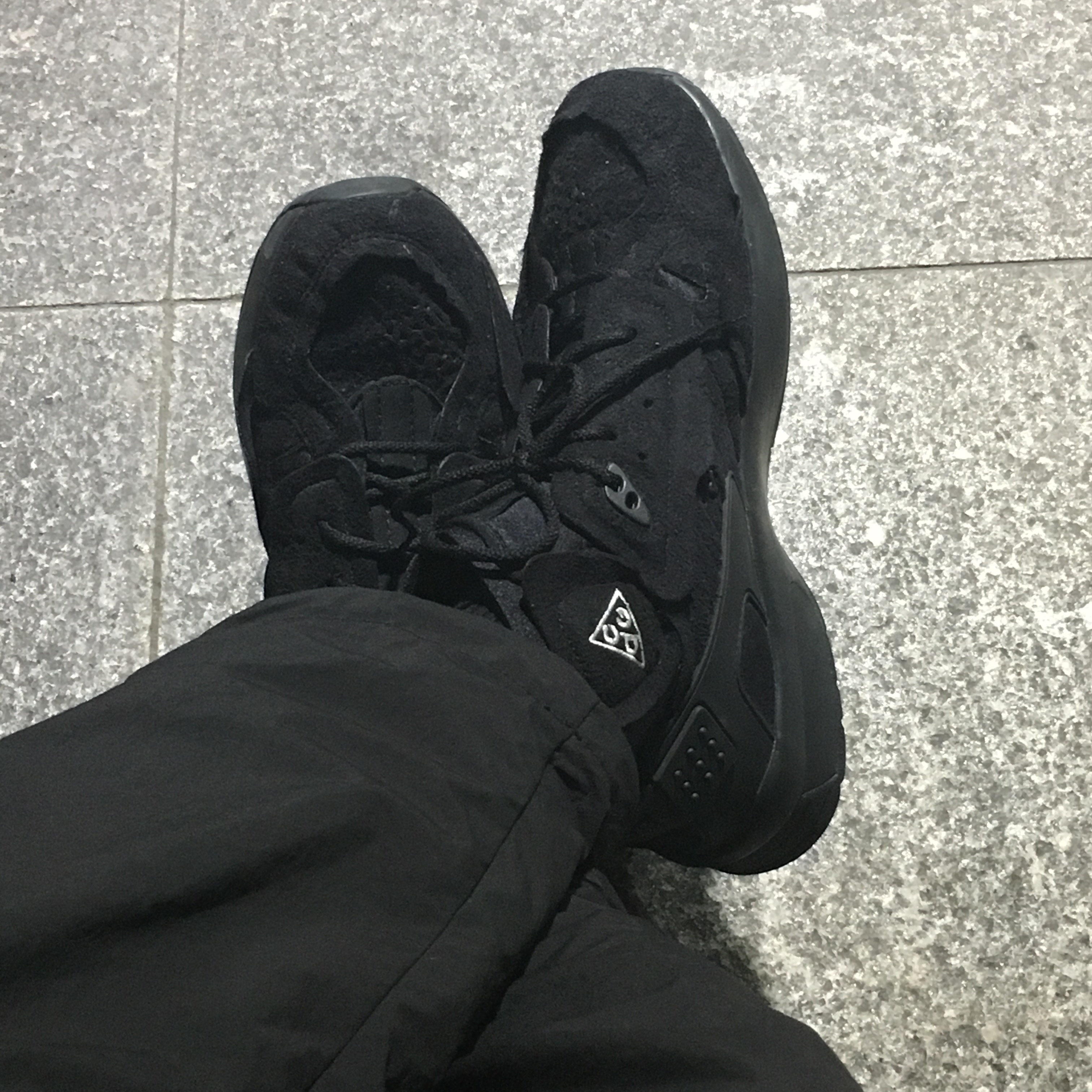 Nike x Comme des Garcons Homme Plus Air Mowabb Black 착용 스타일
