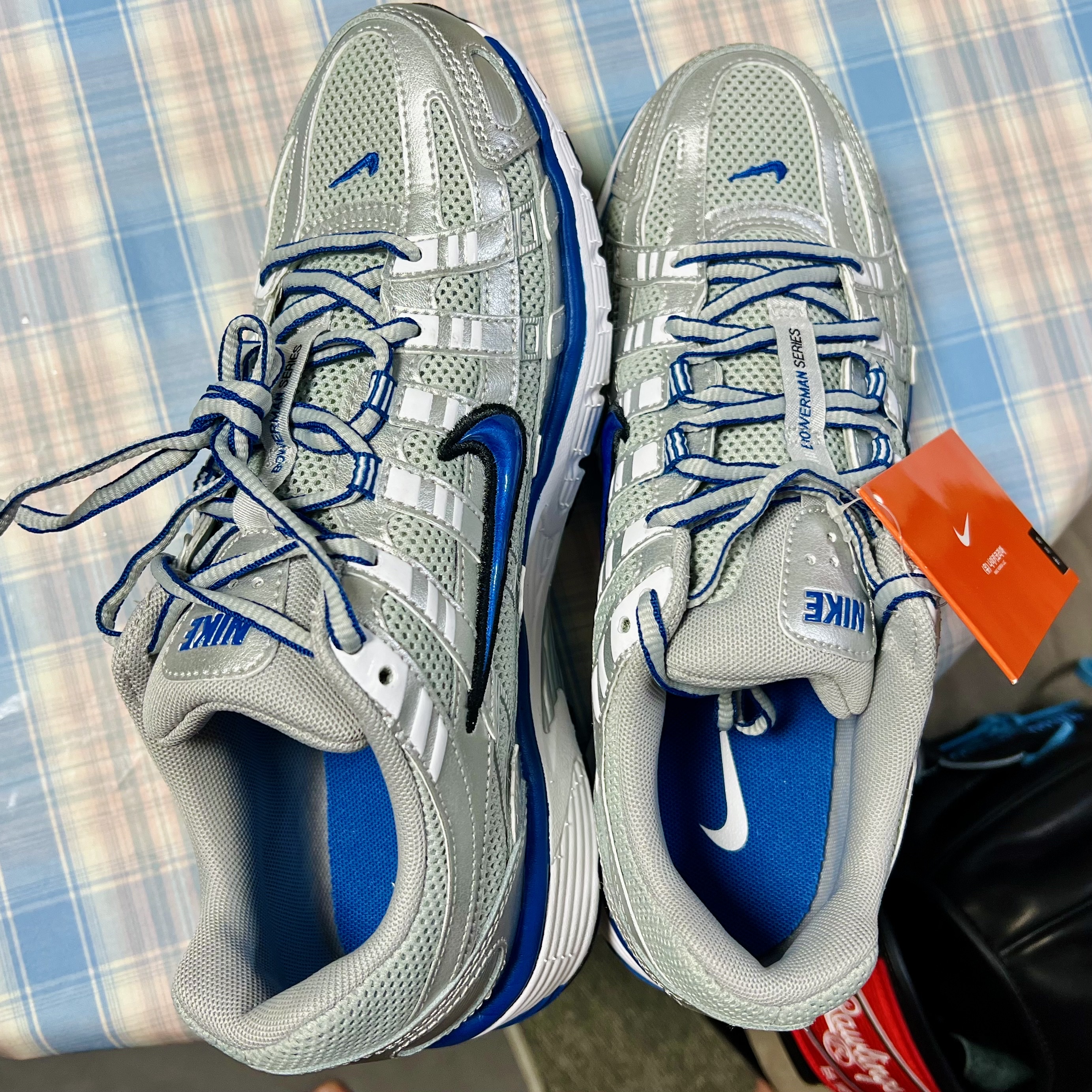 (W) Nike P-6000 Laser Blue 착용 스타일 - 2