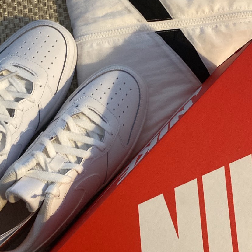 (GS) Nike Court Borough Low 2 Triple White, Nike NSW Big Swoosh Woven Jacket White - Asia 착용 스타일