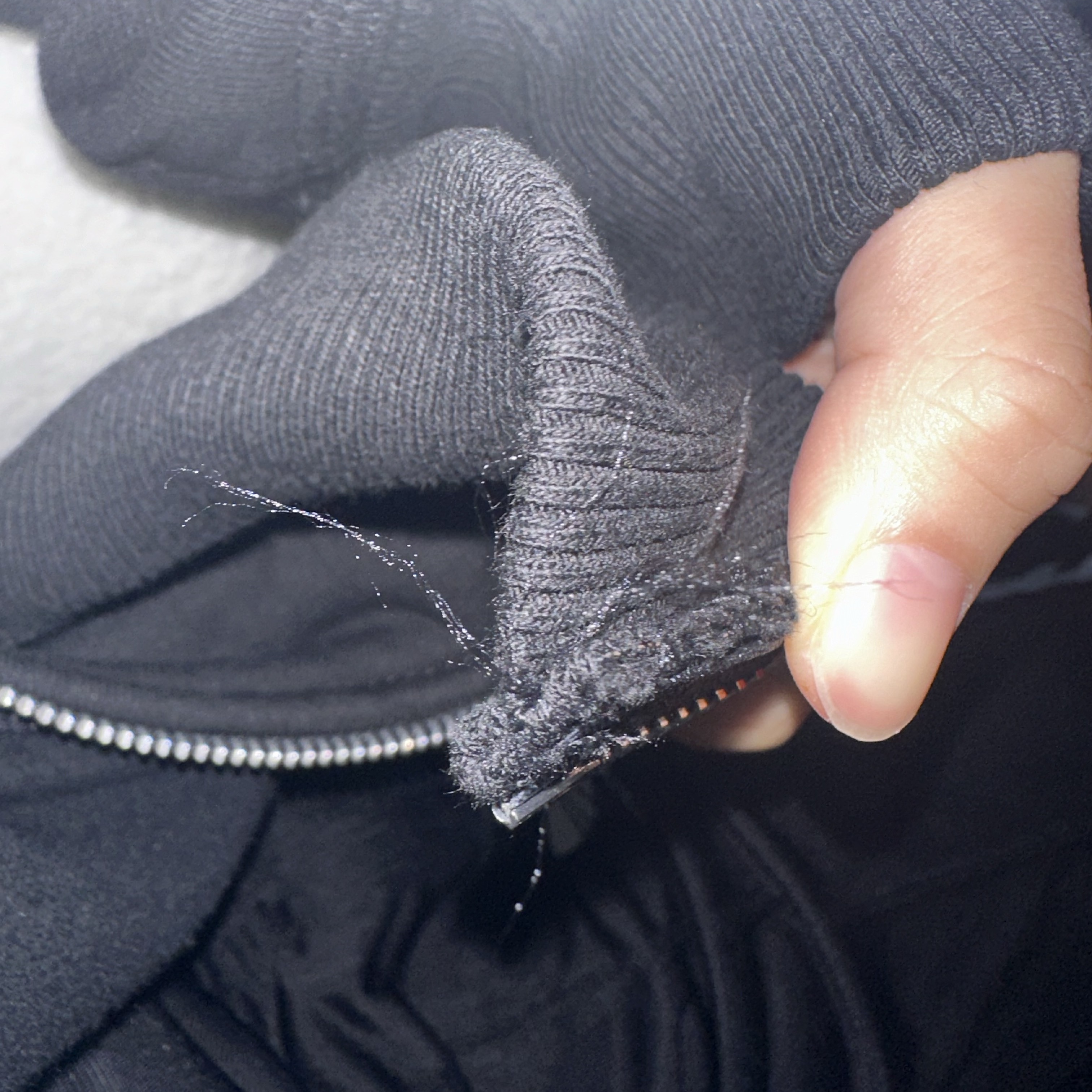 Stussy Basic Stussy Zip Hoodie Black 2023 착용 스타일 - 1